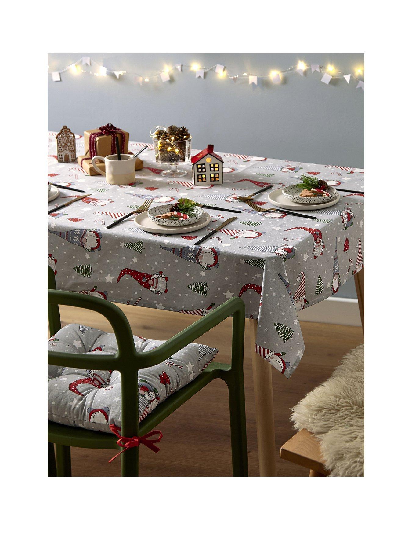 catherine-lansfield-christmas-gnomes-tablecloth