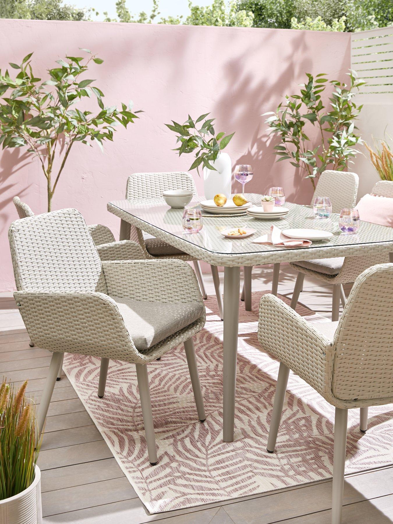 Cotswold rattan garden furniture hot sale