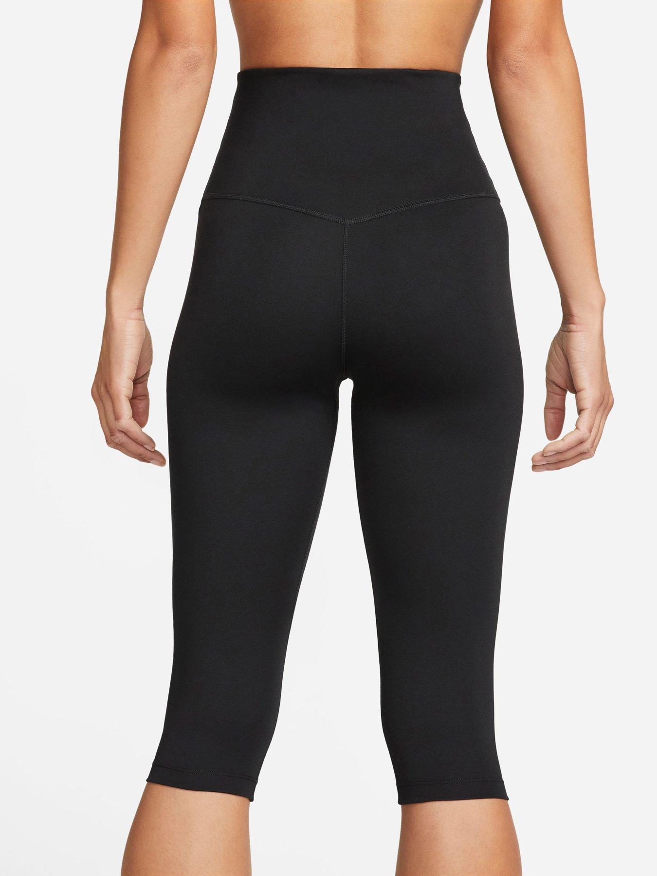 Nike store women capri