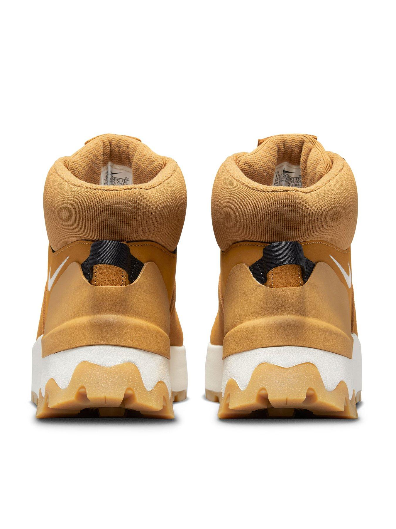 Nike on sale beige boots