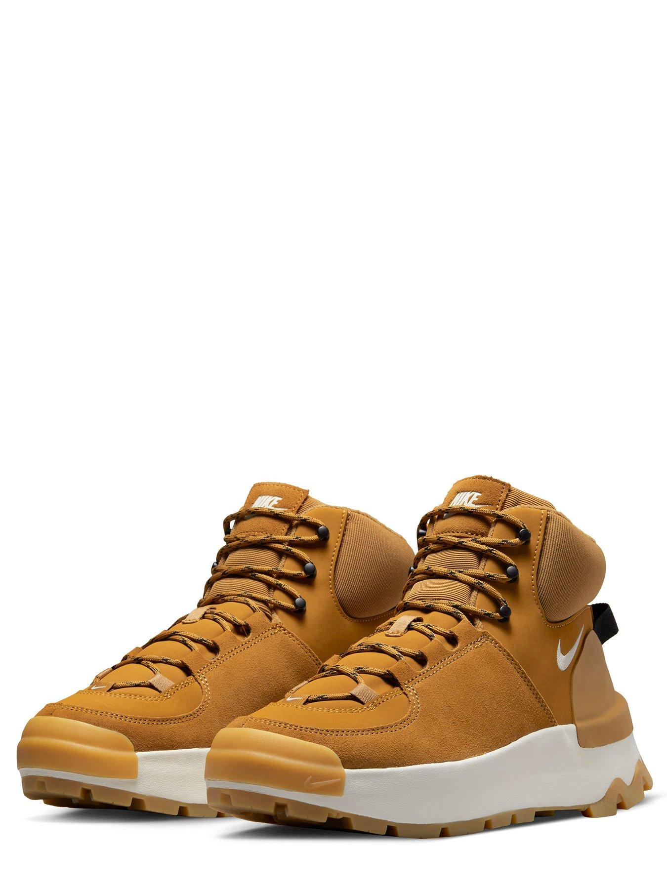 Nike clearance beige boots