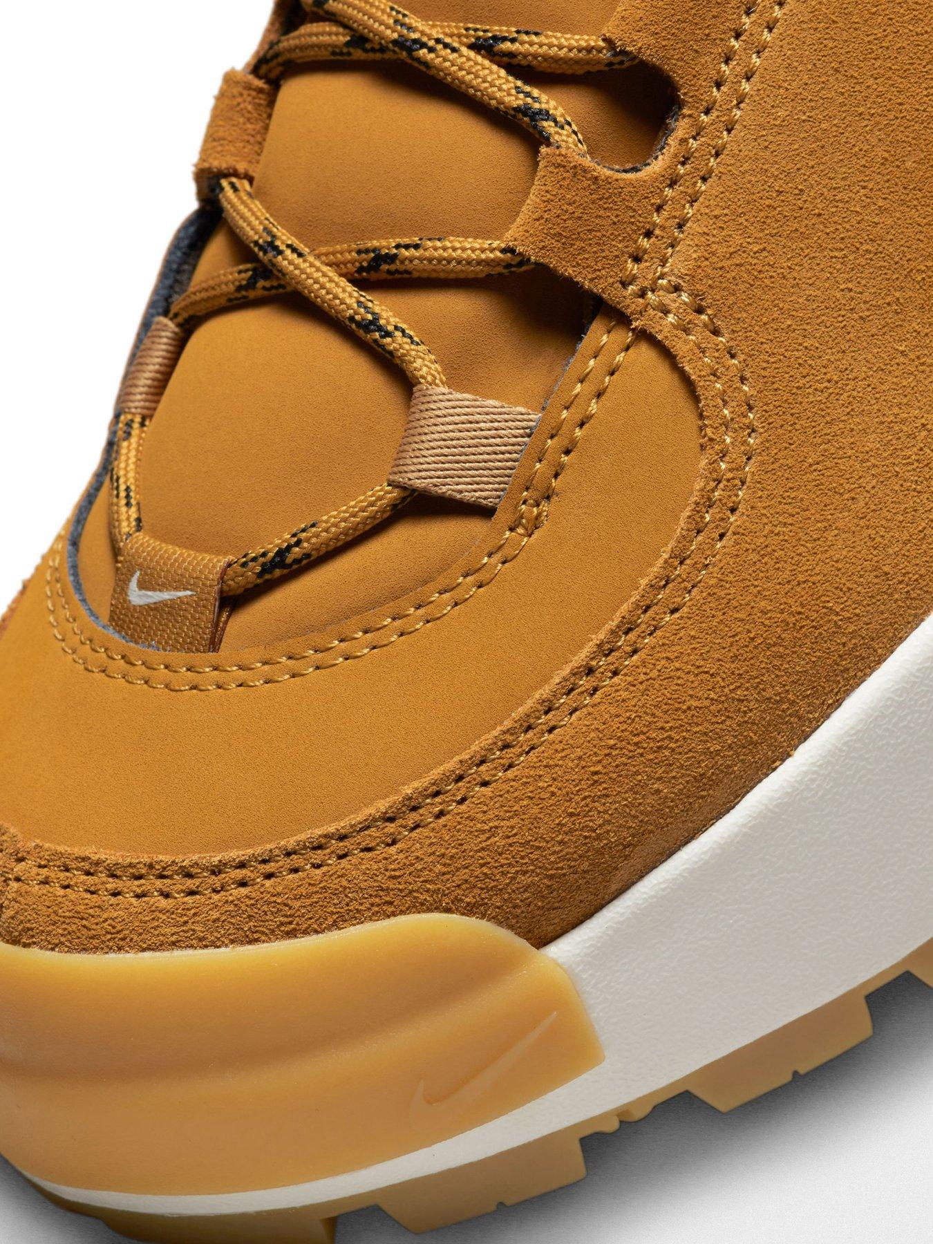 Nike boots beige best sale