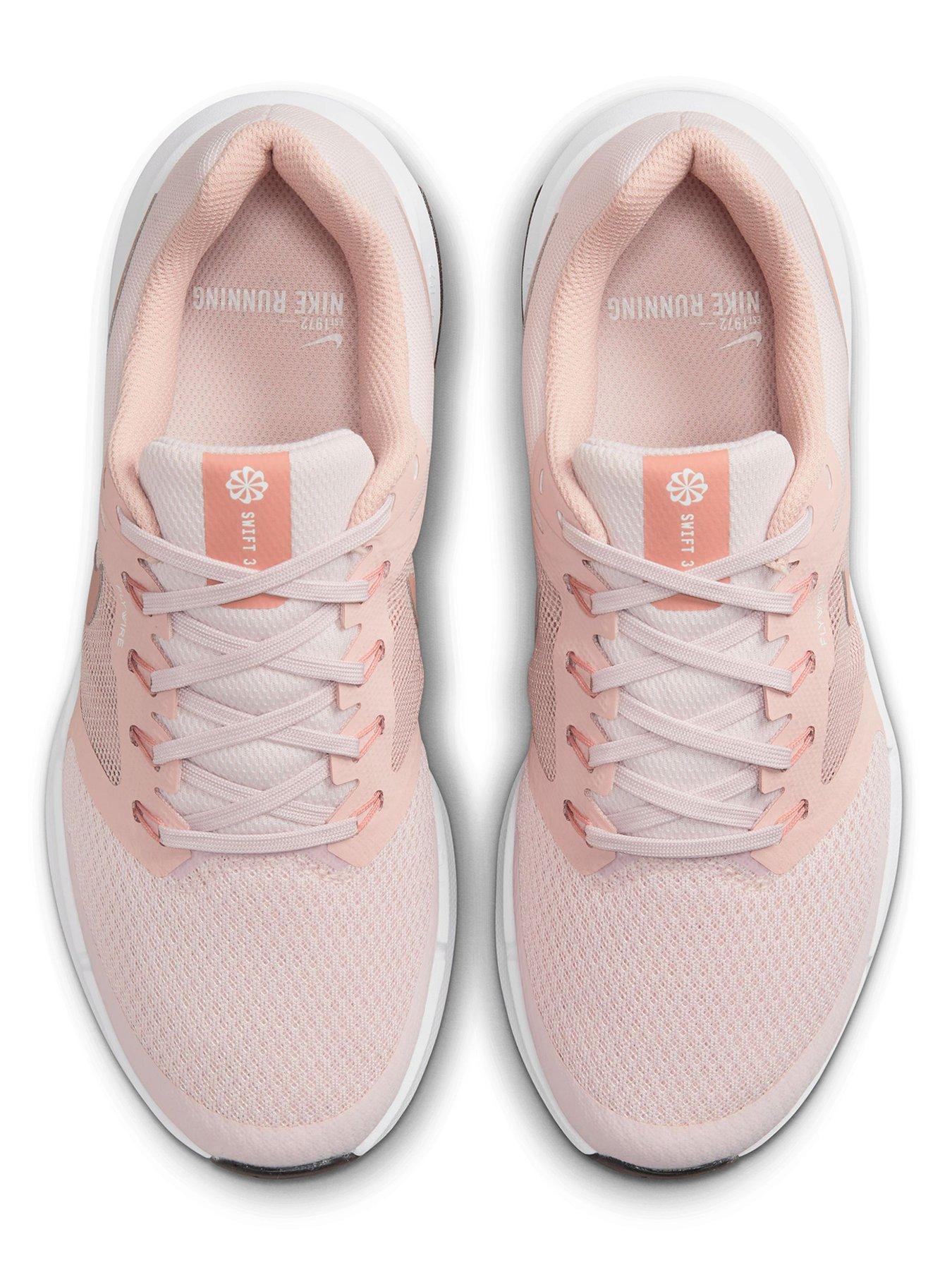 Nike wmns nike run swift hot sale