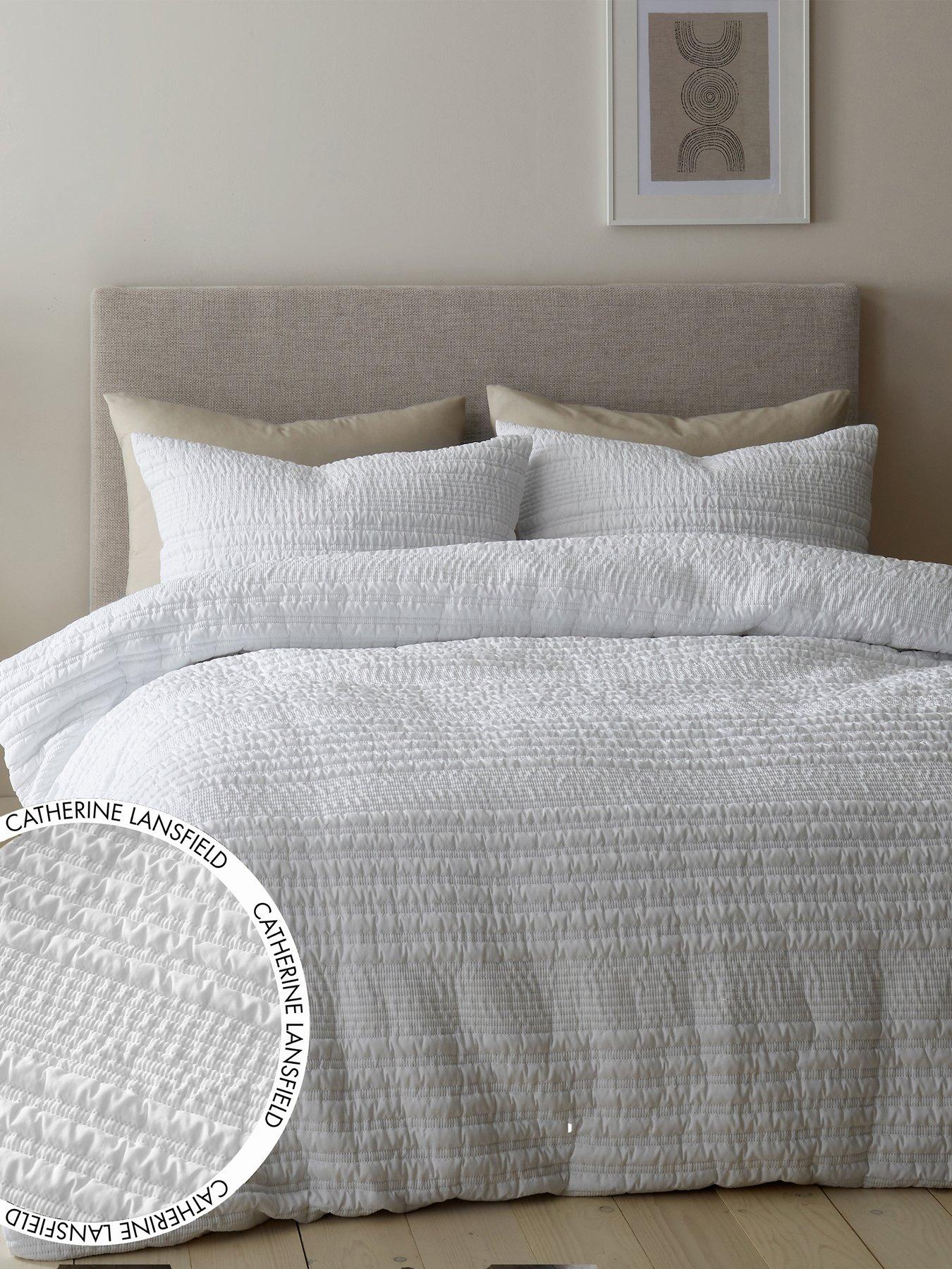 Seersucker store white bedding