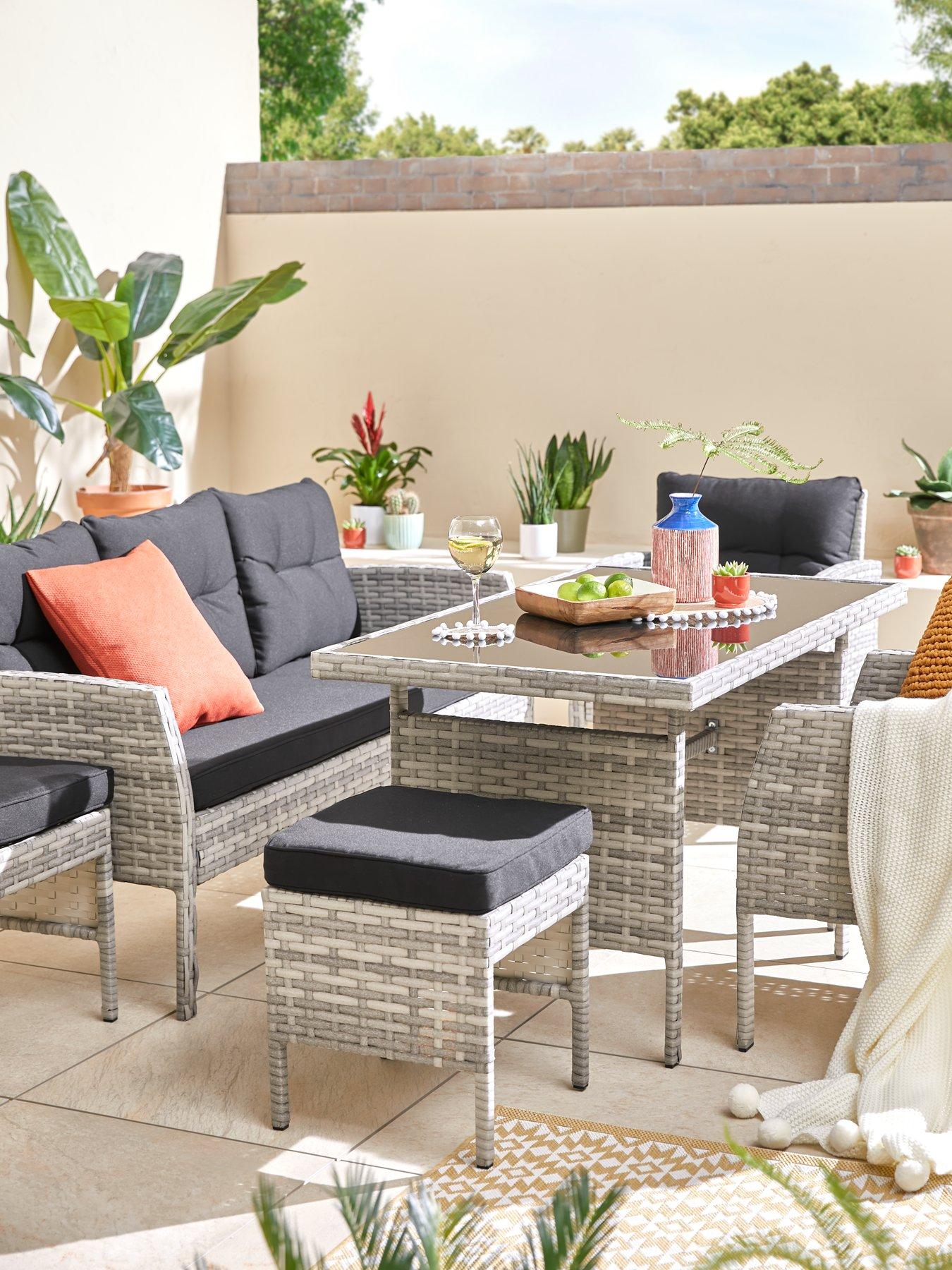 Outdoor casual dining discount set