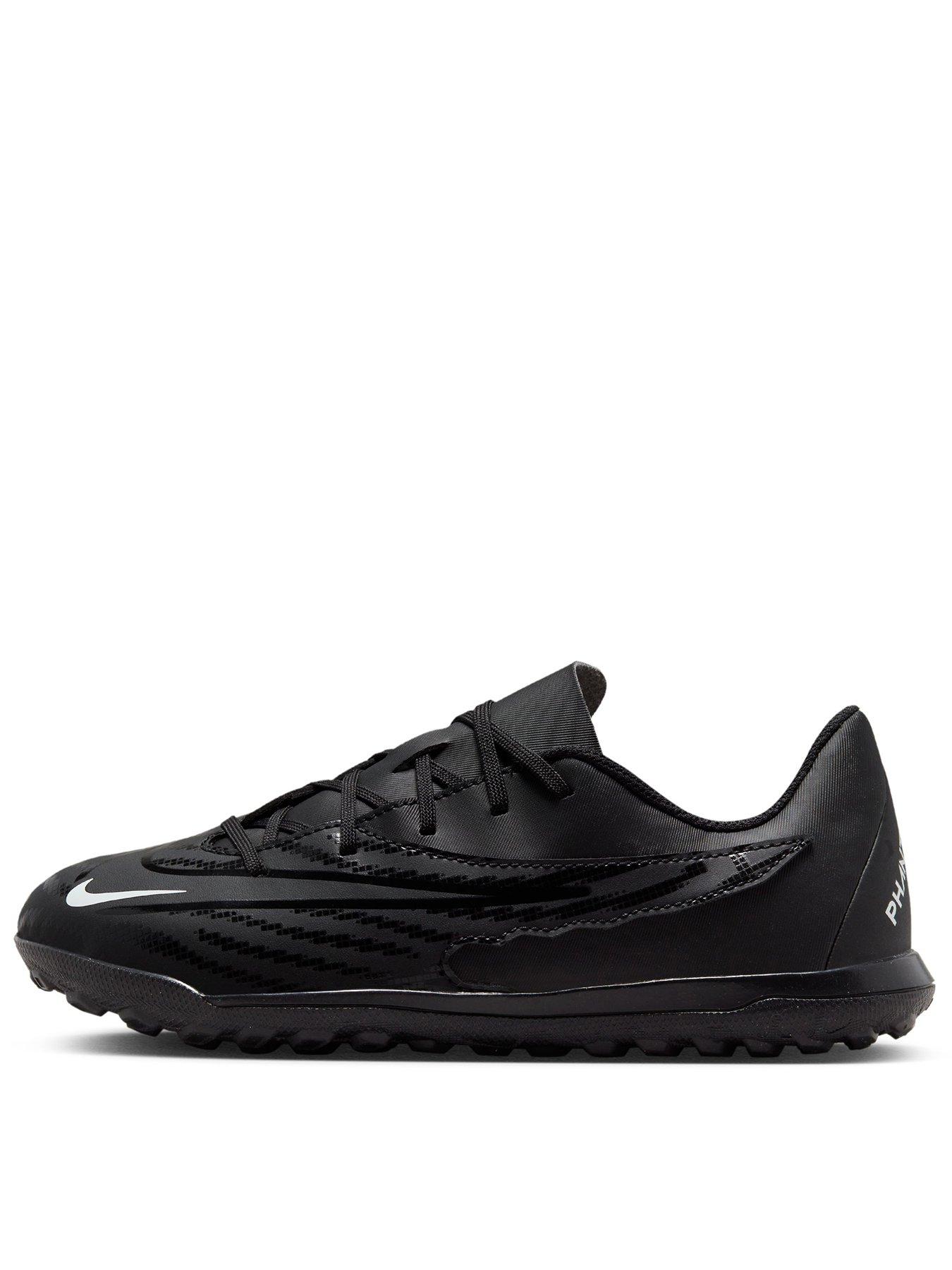 Black nike hotsell astro turf trainers