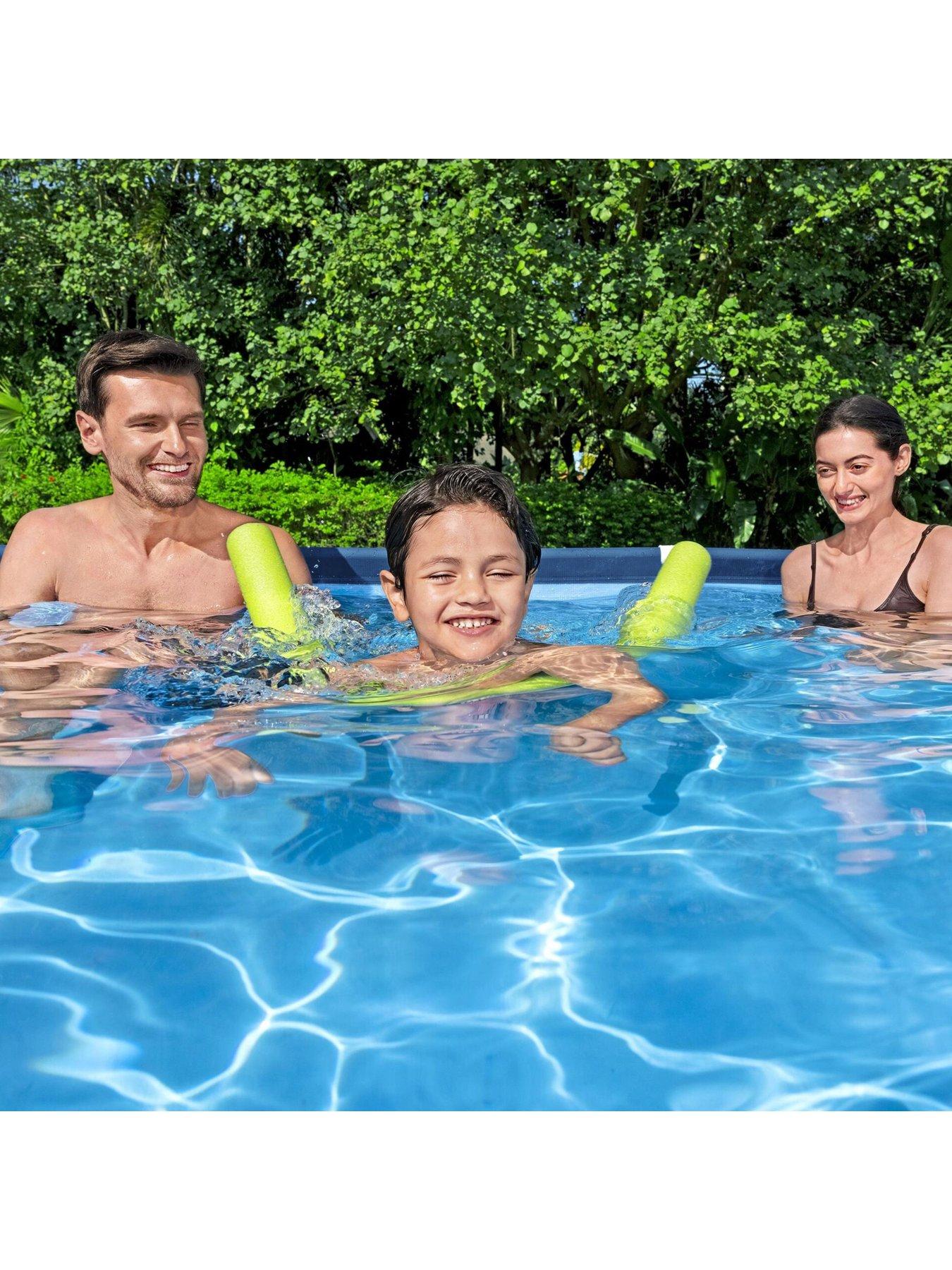 Image 3 of 5 of Bestway Steel Pro Rectangular 9ft, 10-inch x 6ft 7-inch Swimming Pool