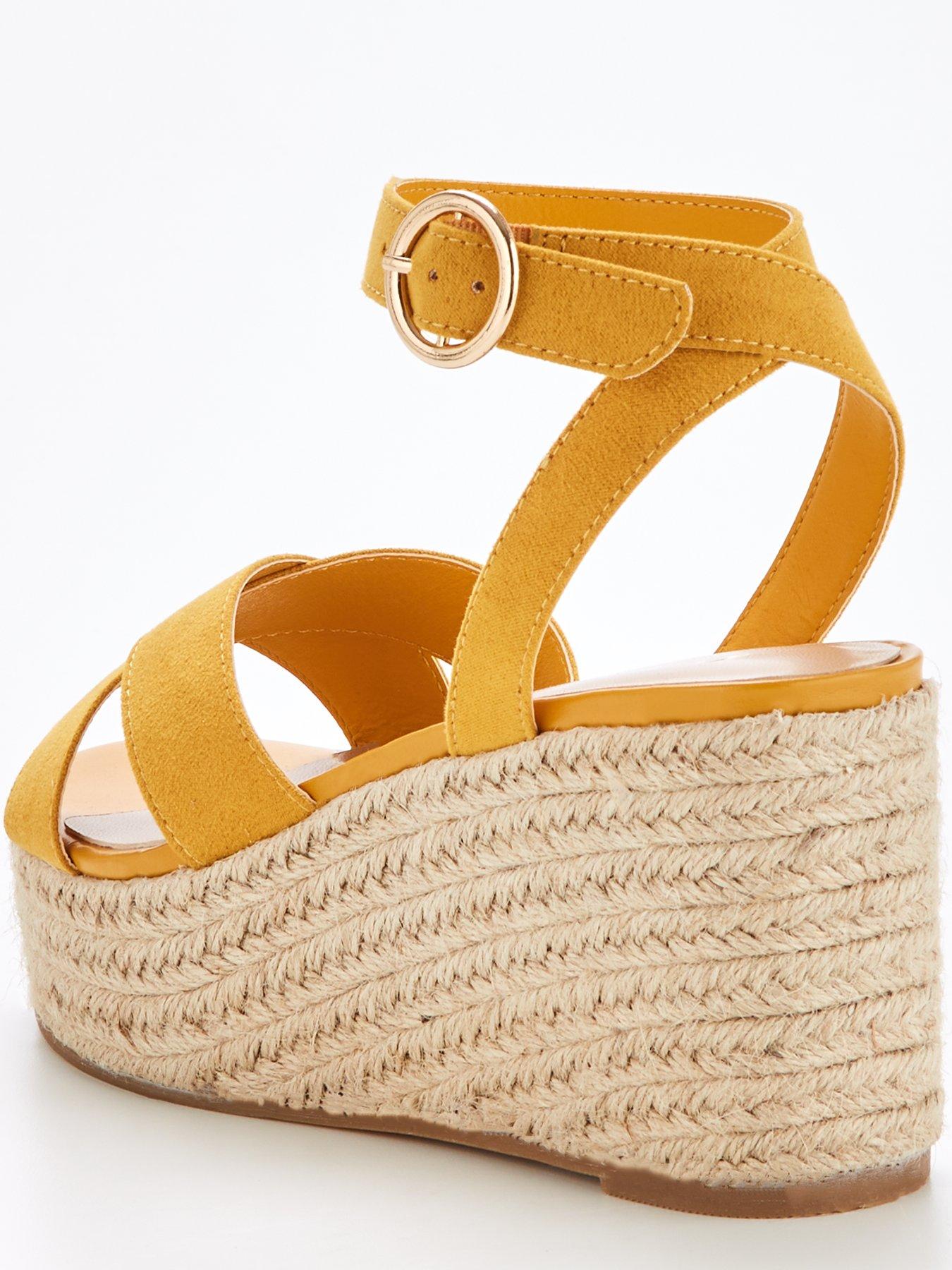 Wide fit 2024 yellow sandals