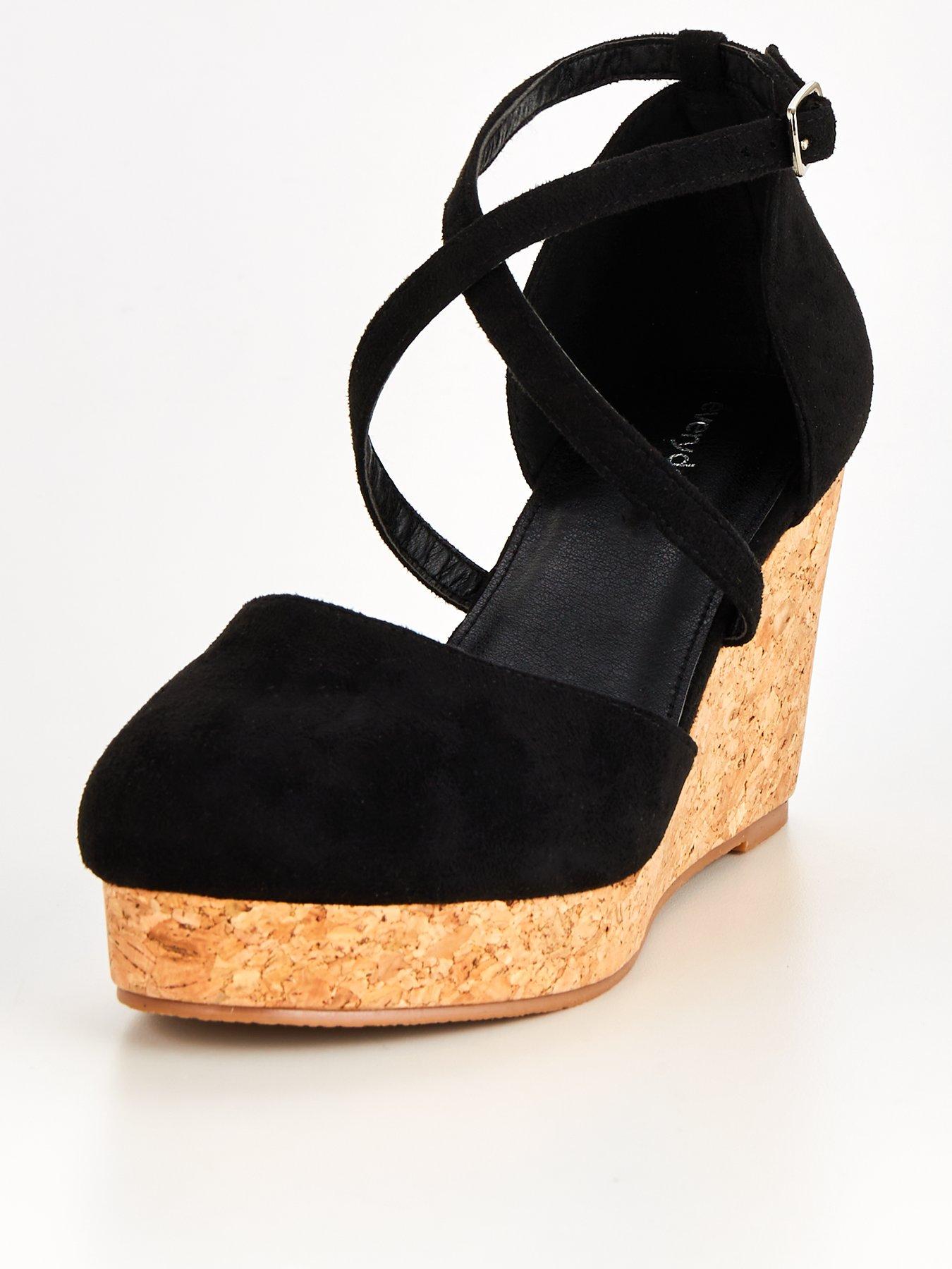 All black hot sale closed toe wedges