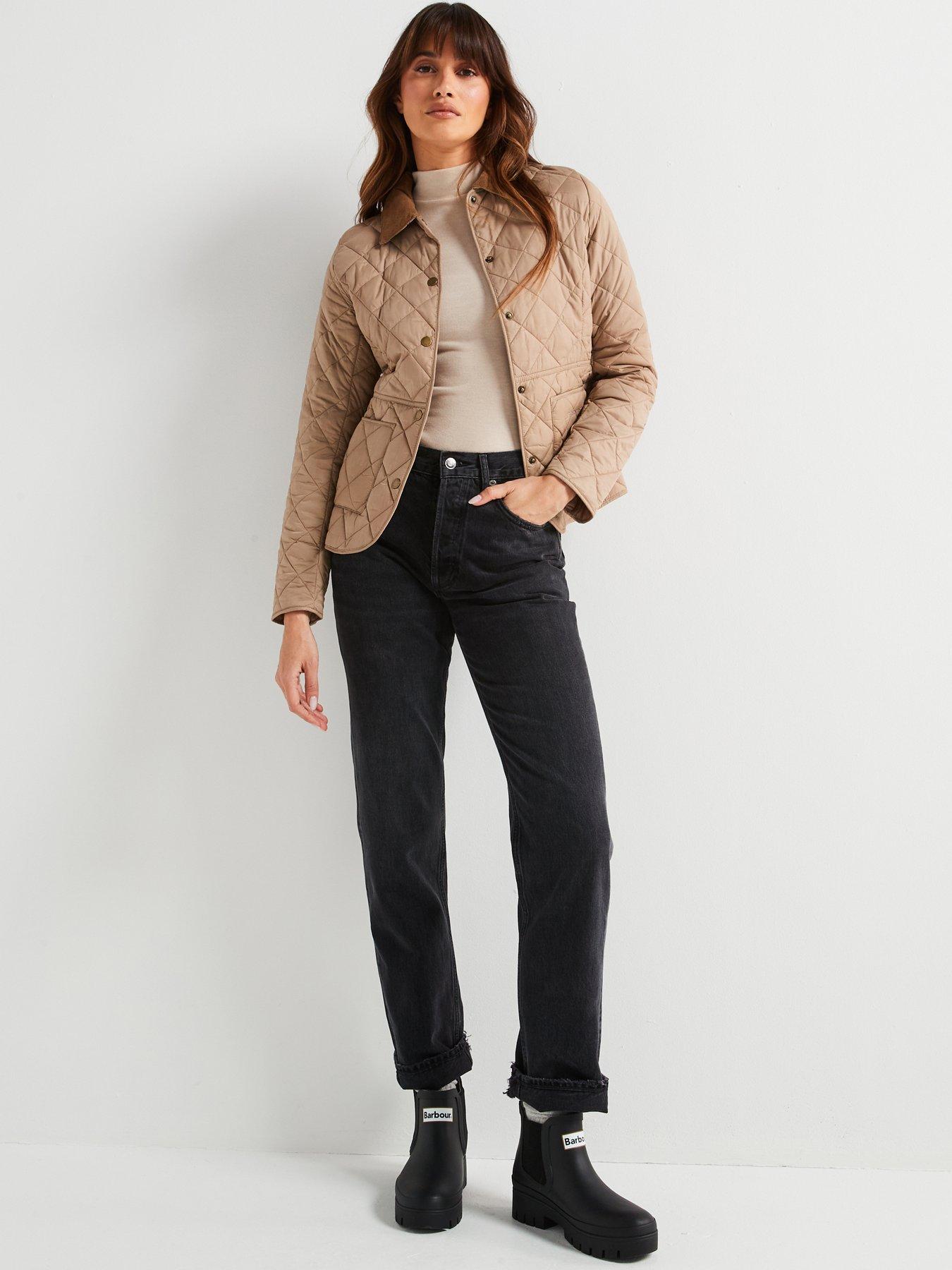 Image 6 of 6 of Barbour Deveron Quilt - Beige