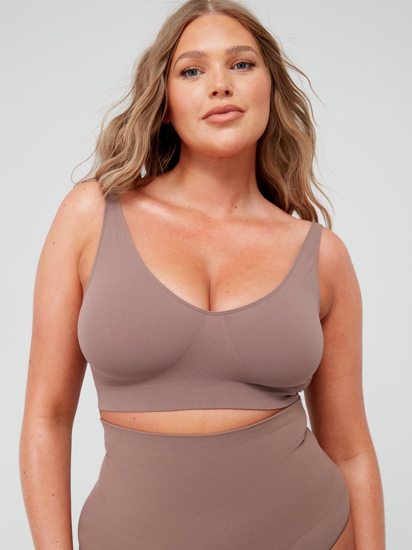 Shape Enhancing Seamless Plunge Bra - Beige