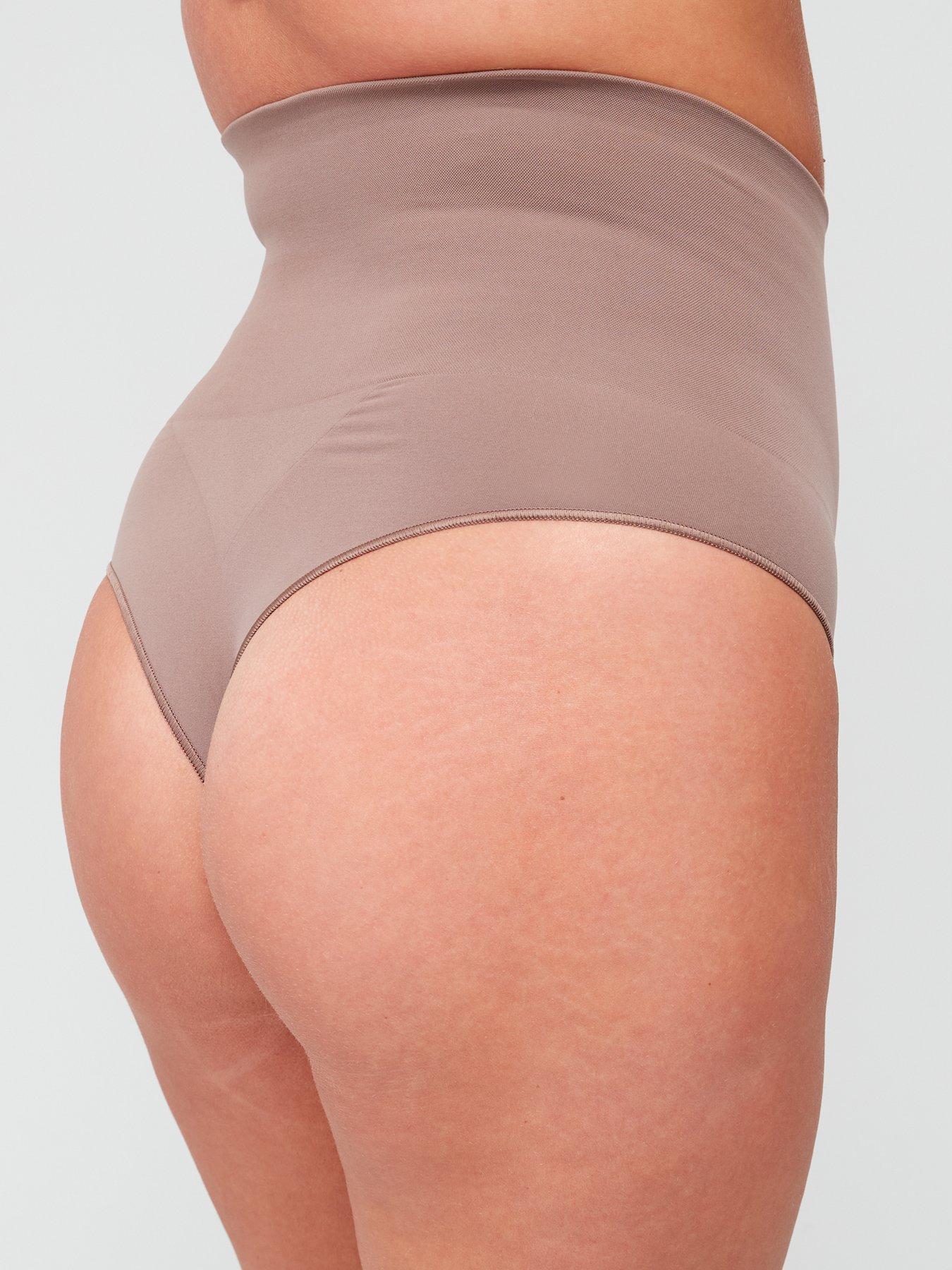 Spanx Curve Seamless Shaping thong in beige