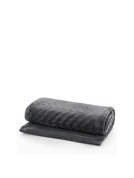 Product photograph of Deyongs Cleveland Supersoft Throw from very.co.uk