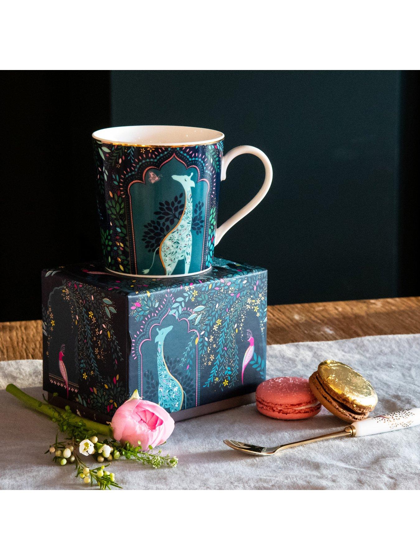 Image 6 of 7 of Sara Miller India Collection Mug &ndash; Giraffe&rsquo;s Courtyard