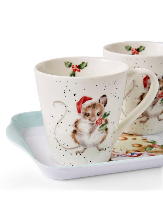 stillFront image of royal-worcester-wrendale-holly-jolly-christmas-mug-and-tray-set