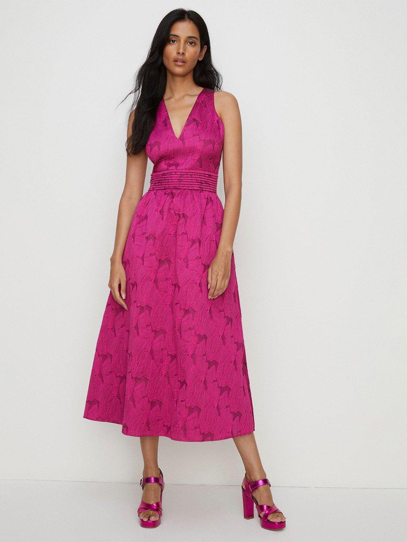 Oasis V Neck Jacquard Pintuck Detail Midi Dress - Pink | very.co.uk