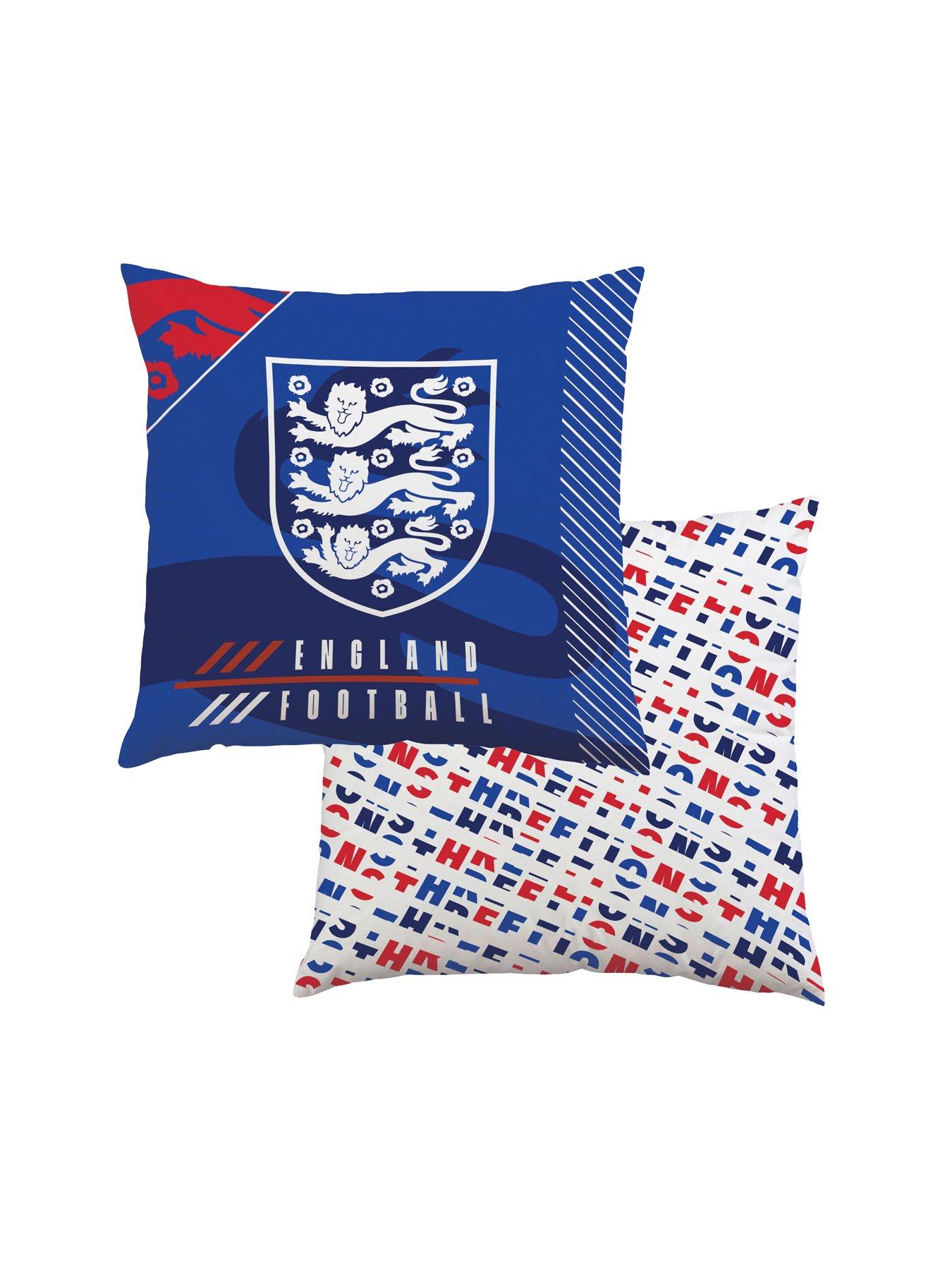 Product photograph of England Glory Cushion from very.co.uk