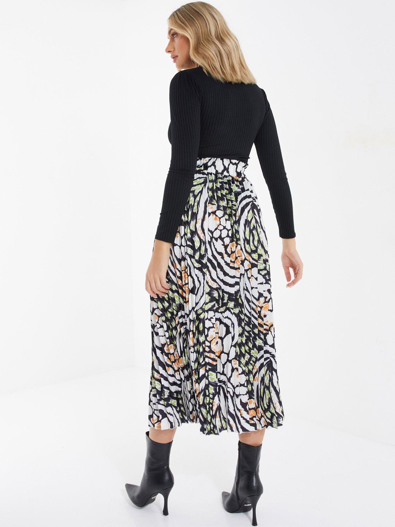 Pleated midi 2025 skirt quiz