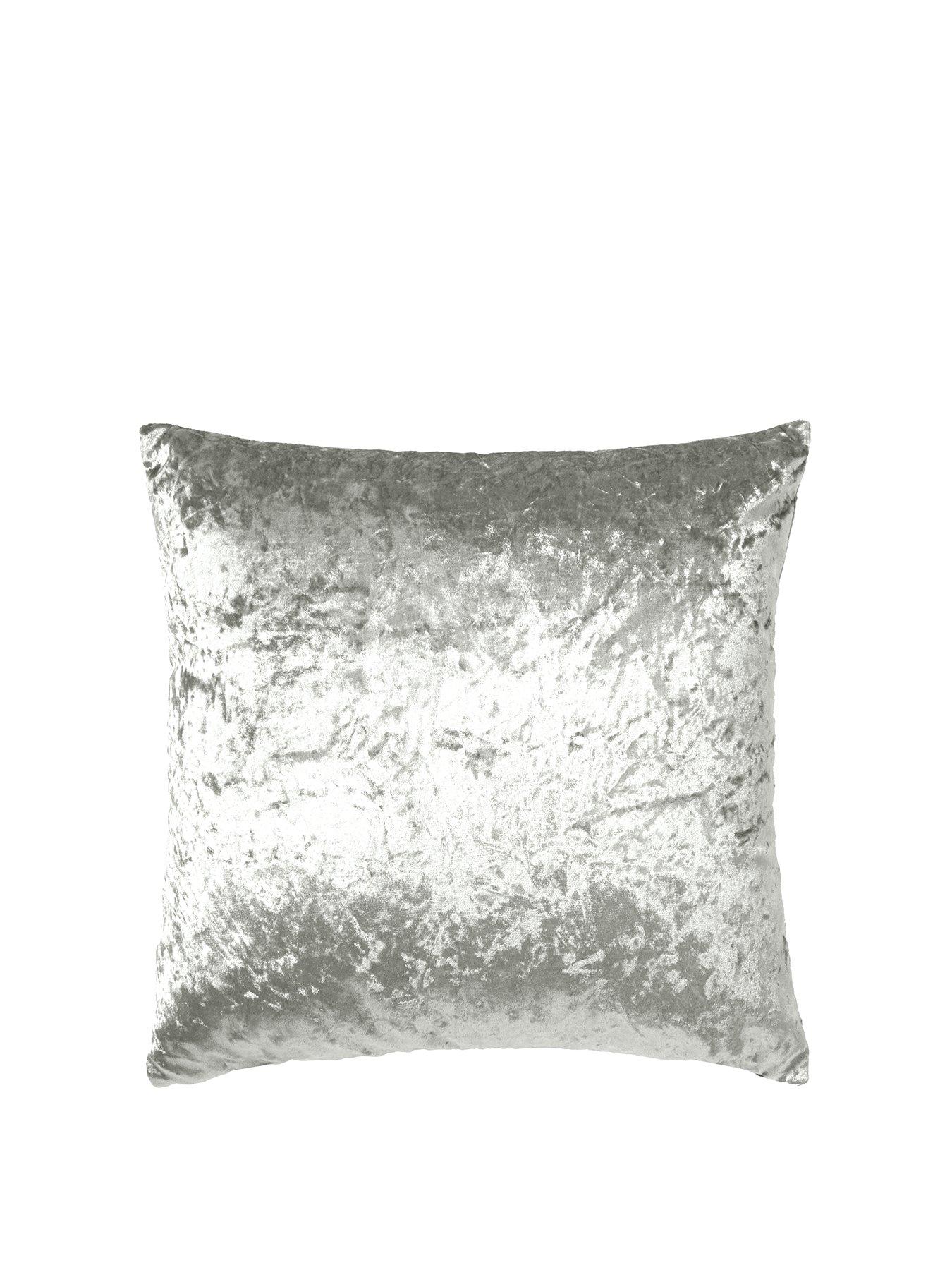 undefined Ritz Cushion