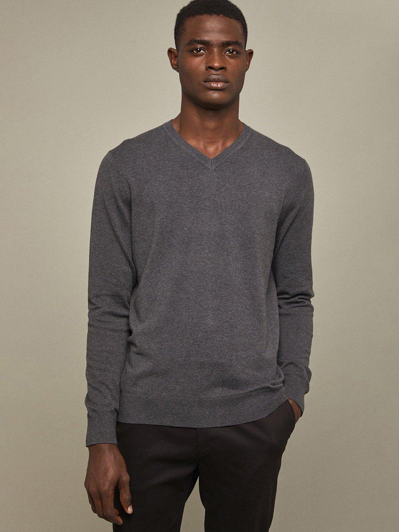 Burton v outlet neck jumper