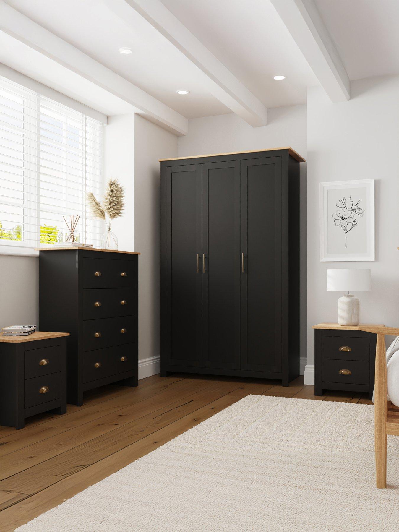 GFW Lancaster 4 Piece Package - 3 Door Wardrobe, 4 Drawer Chest and 2 Bedside Chests