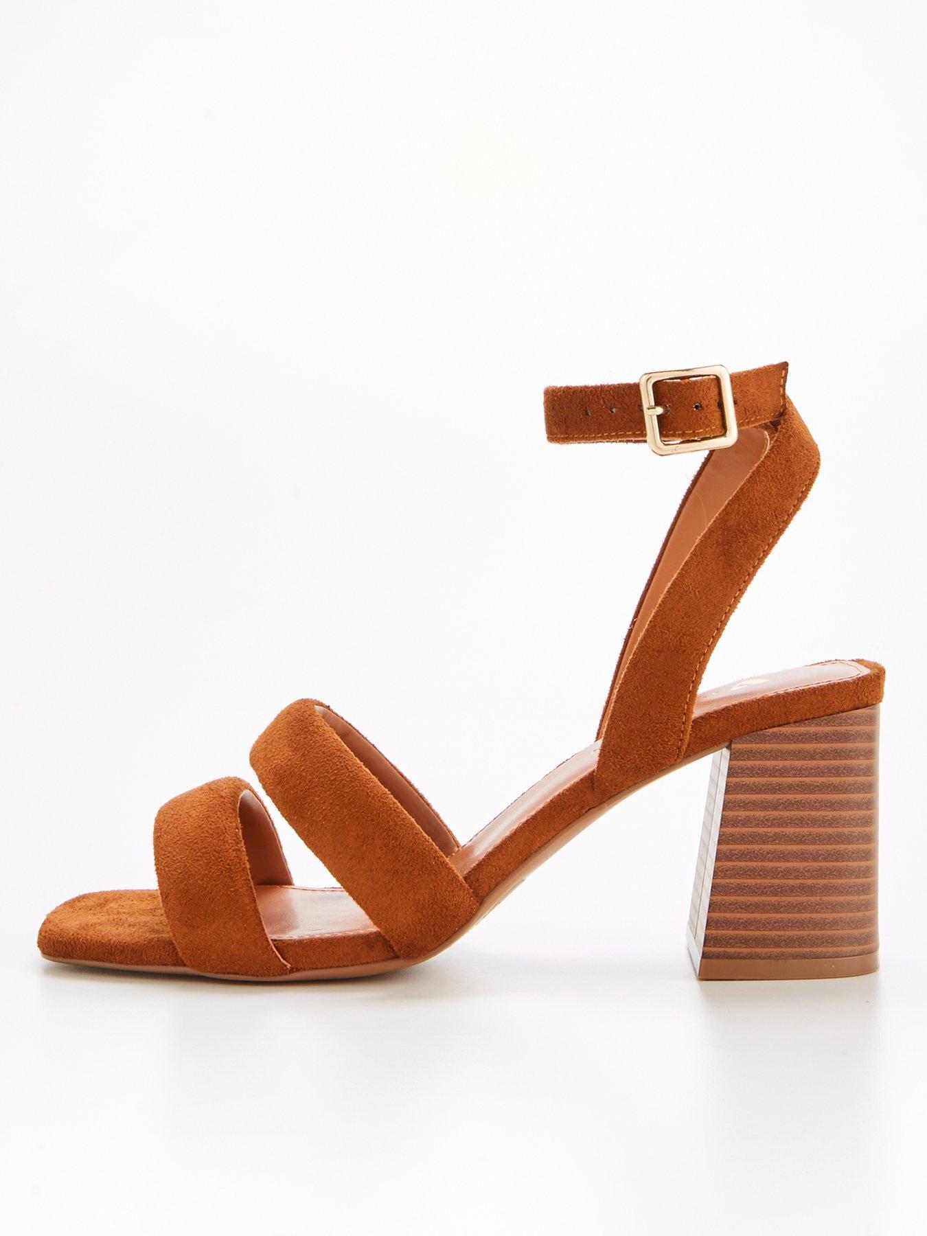 Wide fit block 2025 heel sandals uk