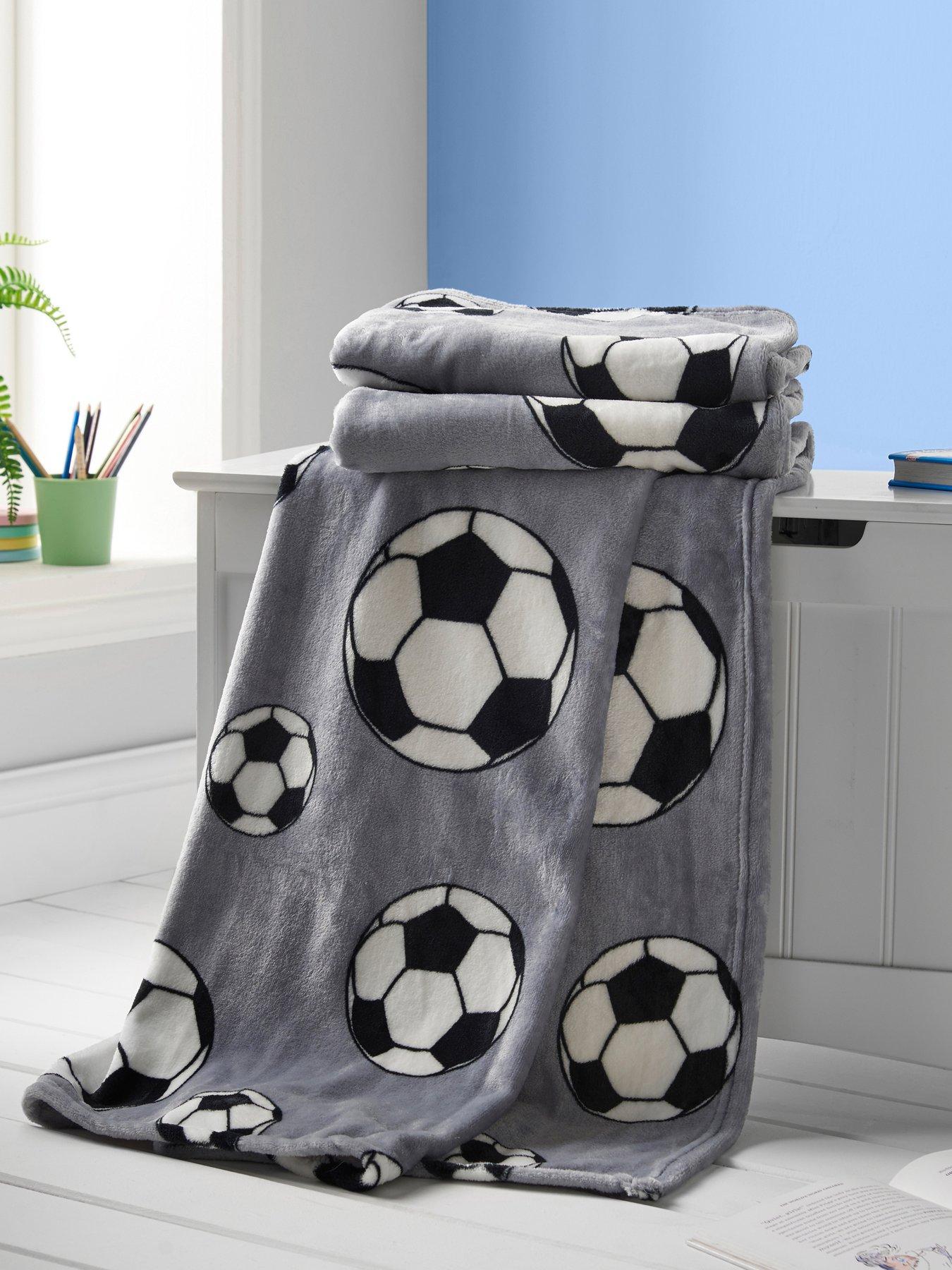 Catherine Lansfield Kids Living Football Blanket Throw - Multi