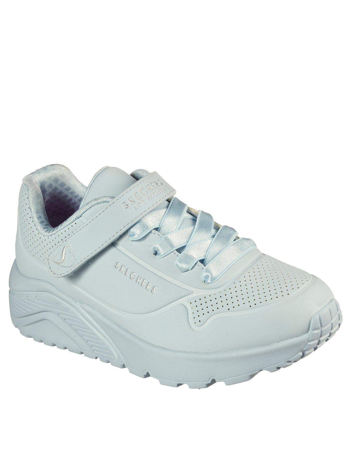 Skechers on sale sn 156