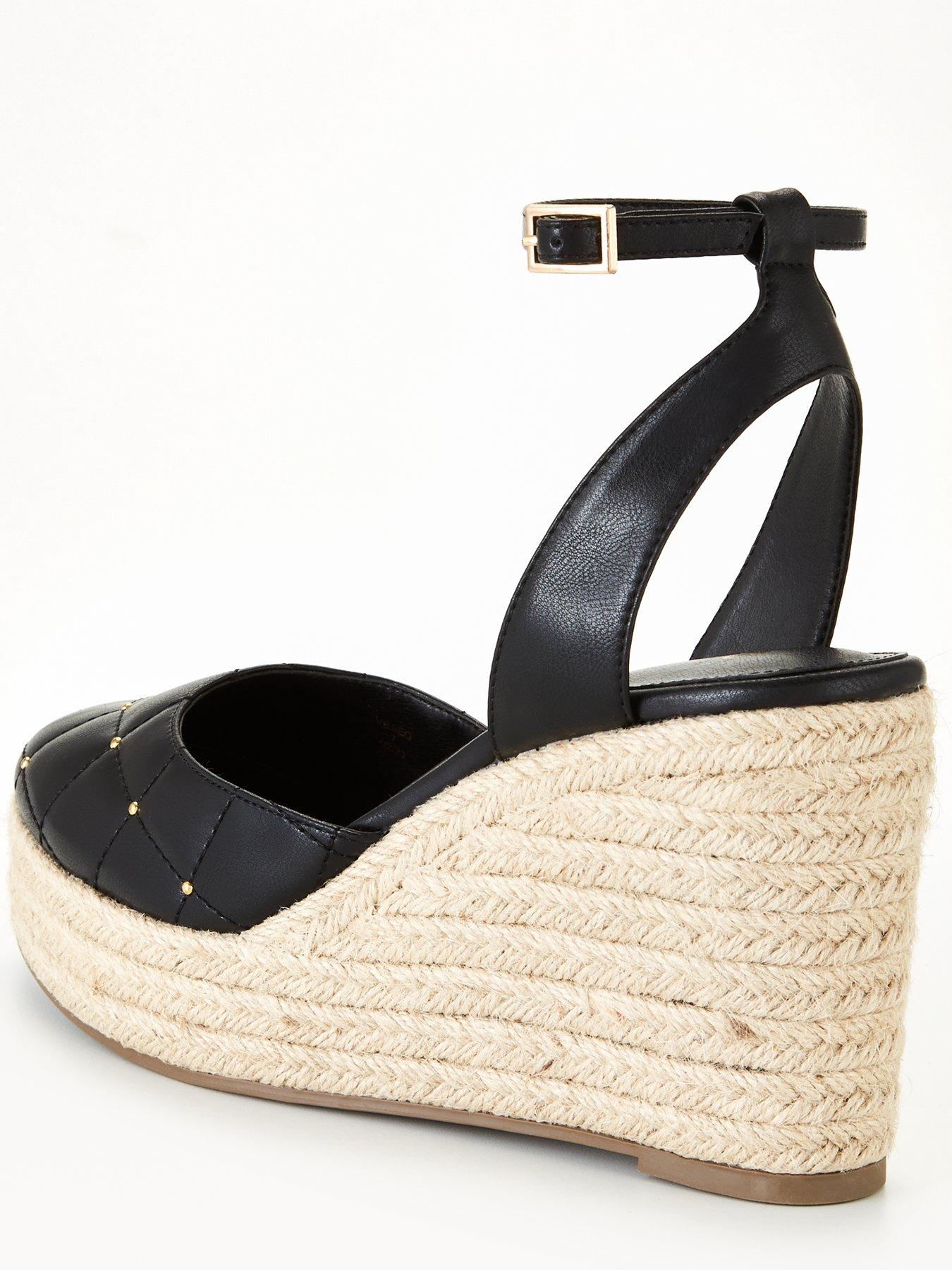 Women's wedges hot sale closed toe