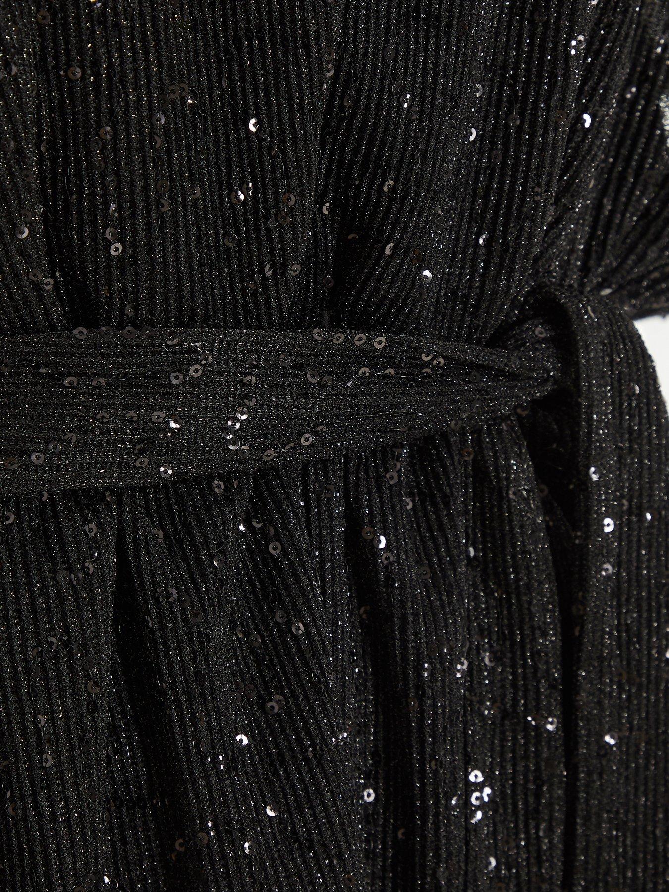 Image 6 of 6 of Quiz Sequin Batwing Peplum Top - Black