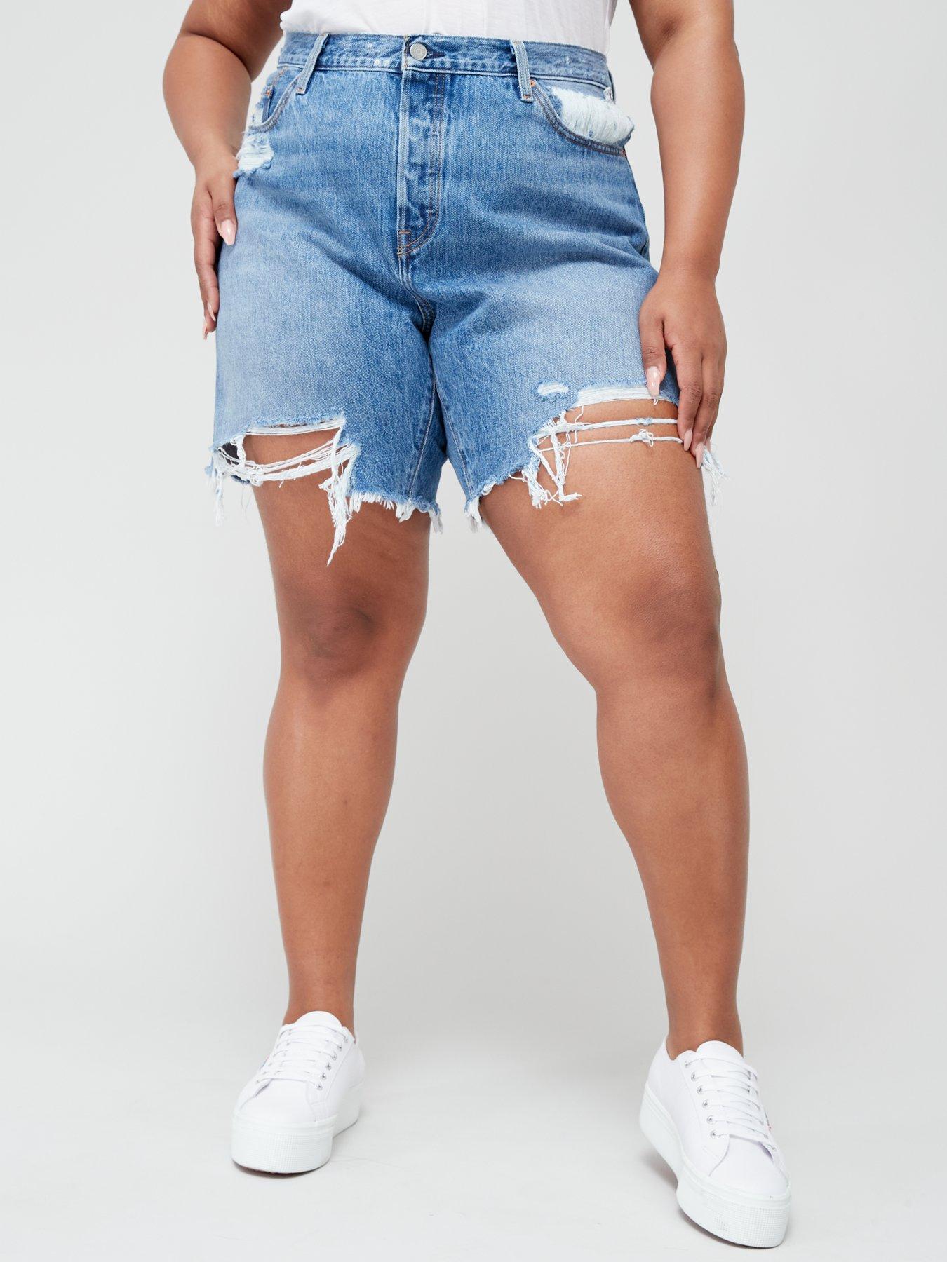 Levis store plus shorts