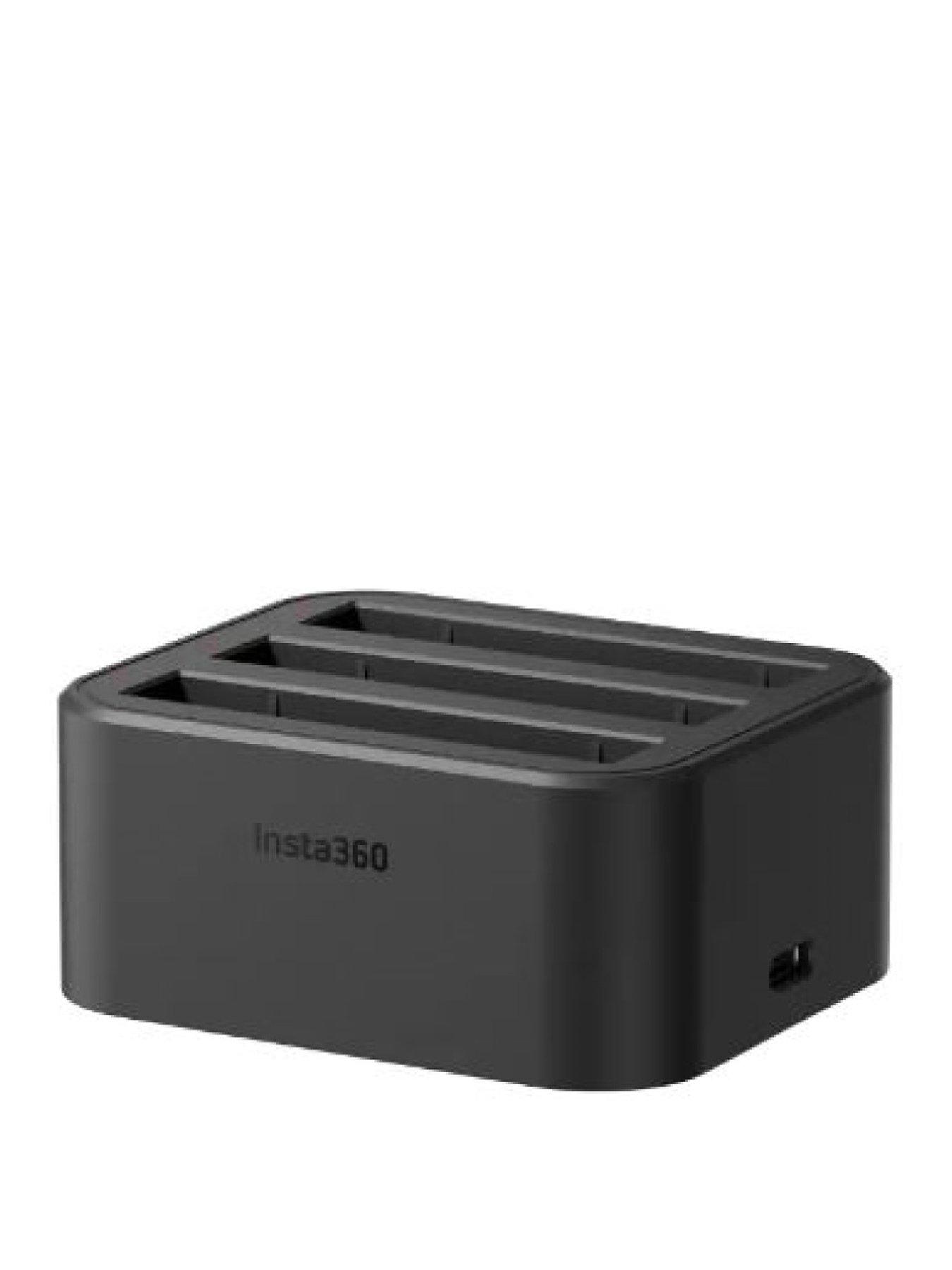 undefined X3 Fast Charge Hub