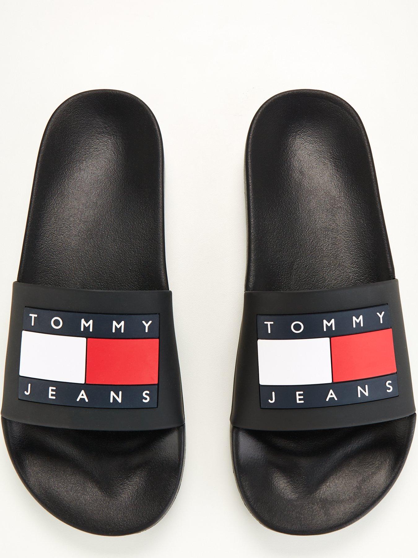 Image 4 of 6 of Tommy Jeans Pool Slide Ess - Black