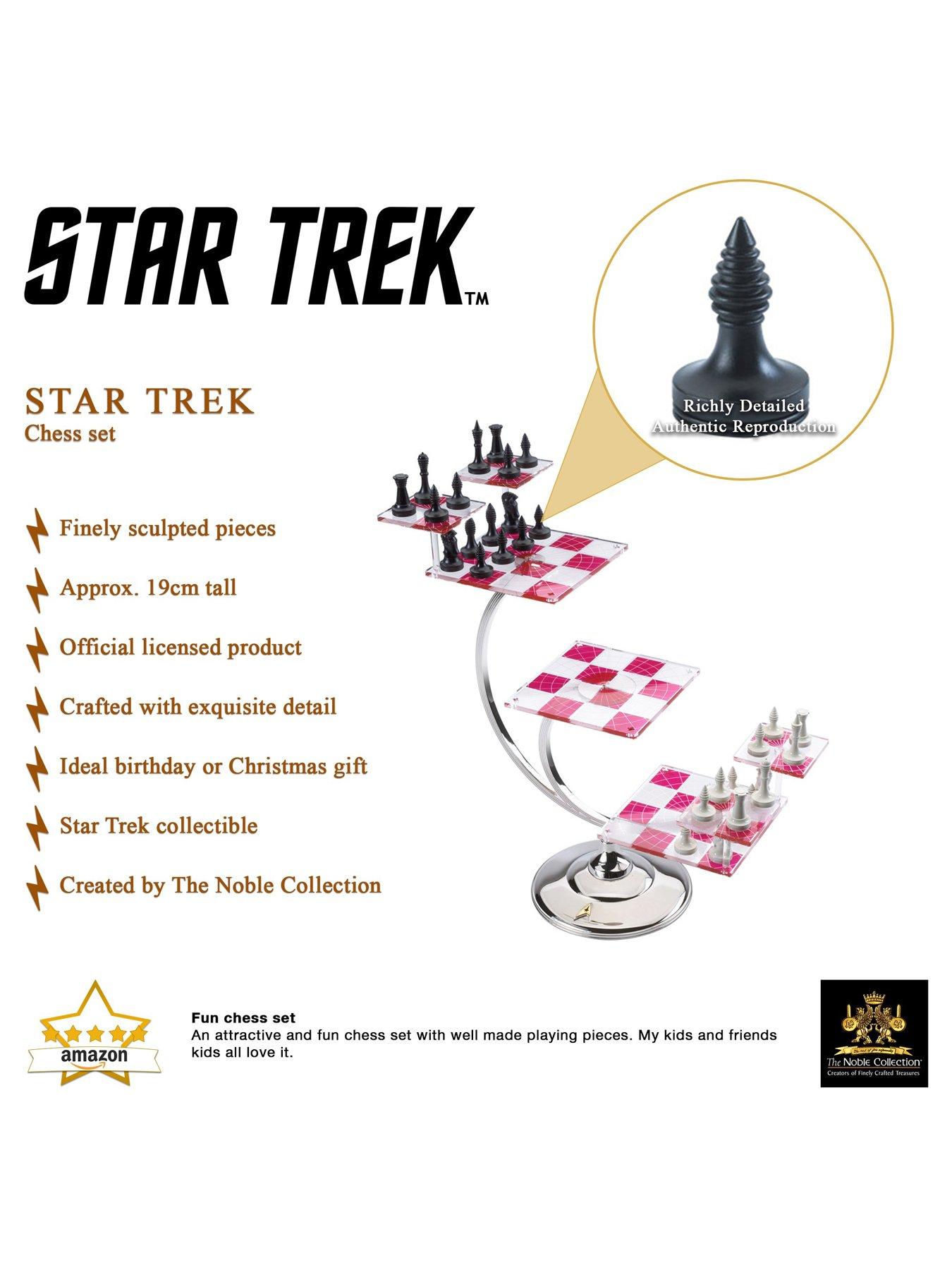 Tridimensional Chess Set Star Trek 3D from The Noble Collection