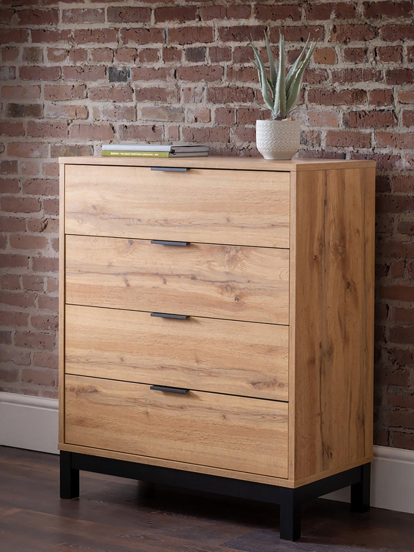 Julian Bowen Bali 4 Drawer Chest