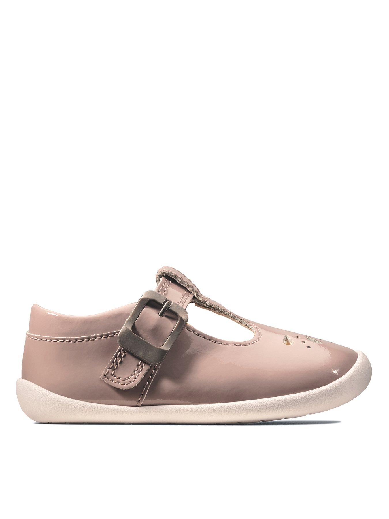 undefined Roamer Star Baby Shoe