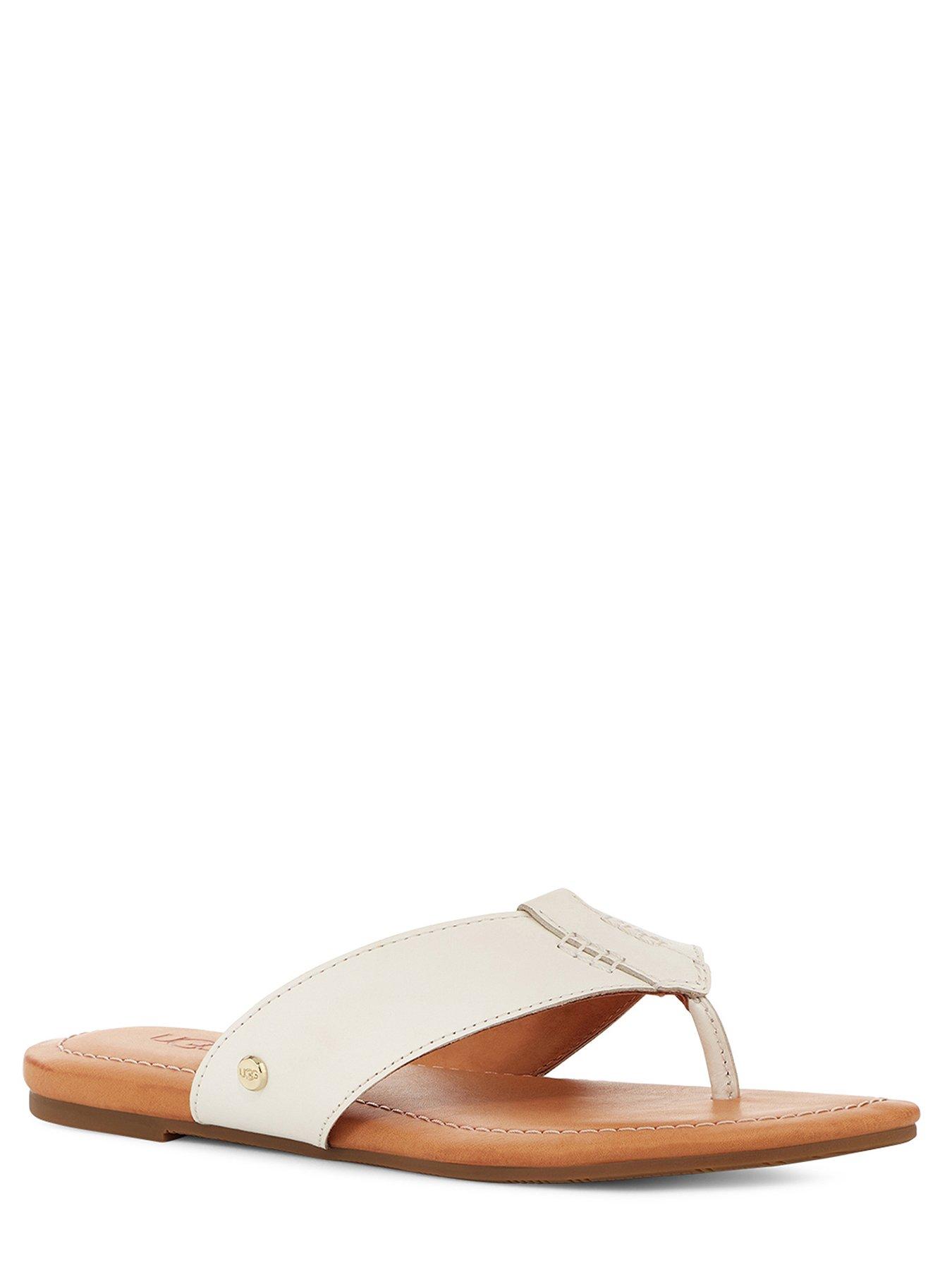 White ugg shop flip flops