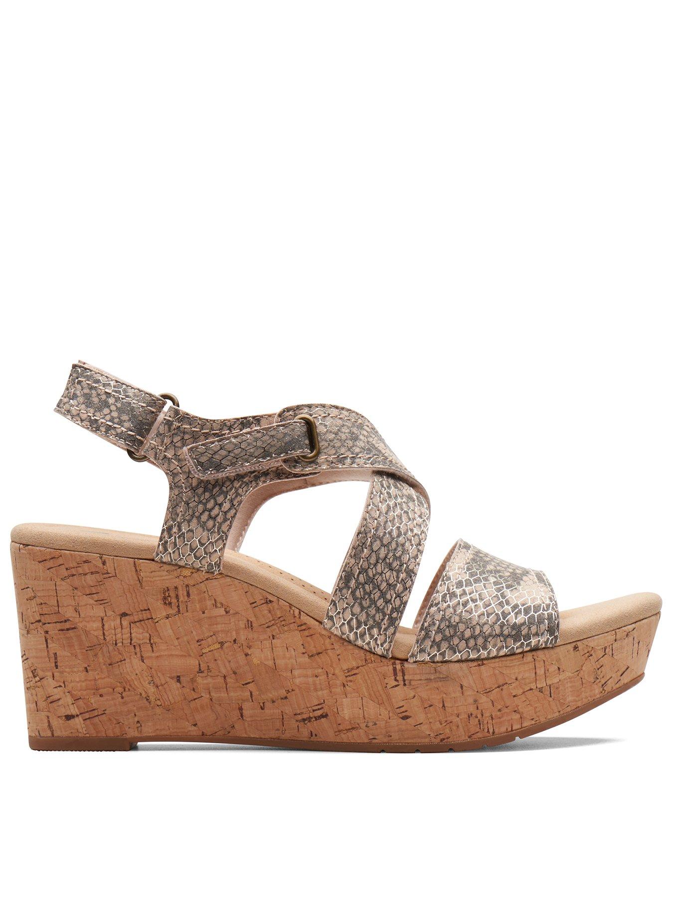 Rose Way Wedges Beige Metallic