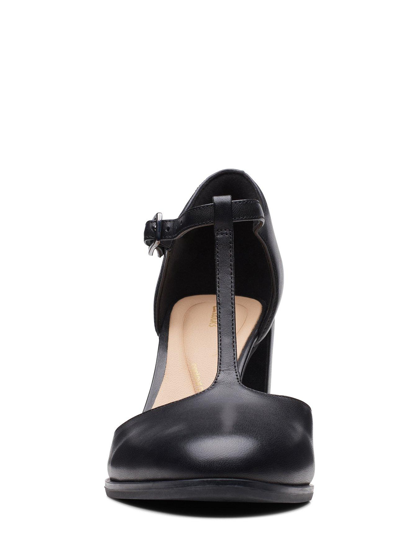 Clarks Freva85 Bar Court Shoes - Black Leather | Very.co.uk