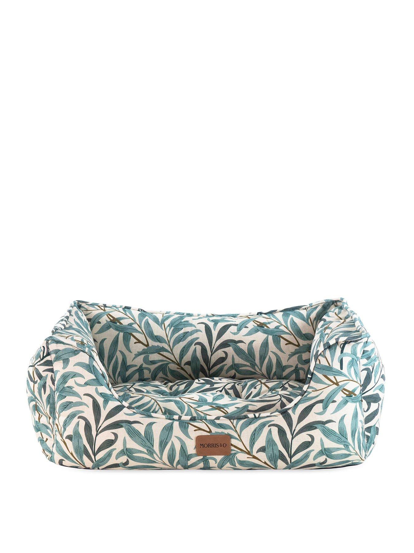 undefined Morris  &  Co - Willow Bough Print Square Pet Bed (Small)