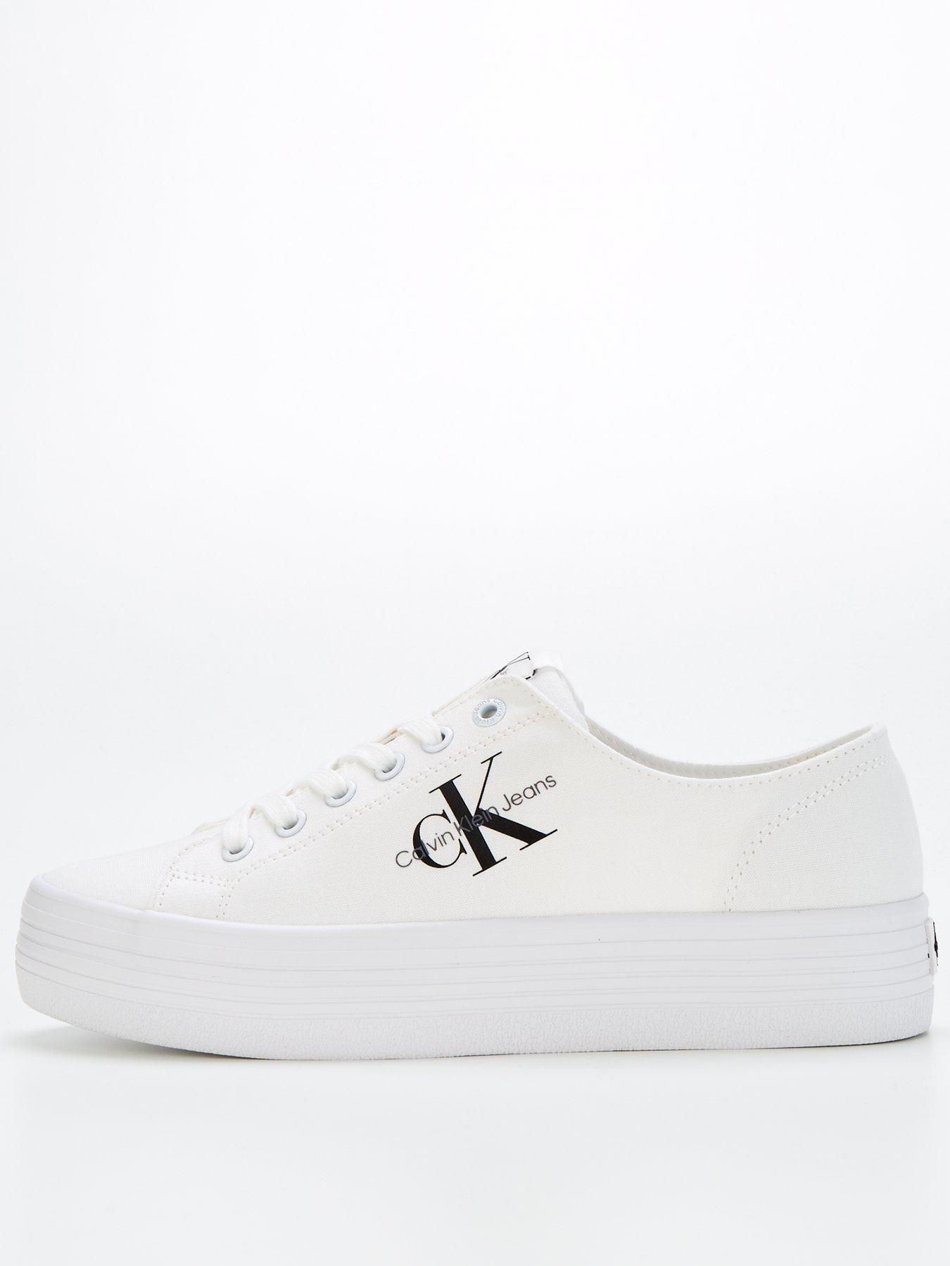 Calvin klein trainers size on sale 4