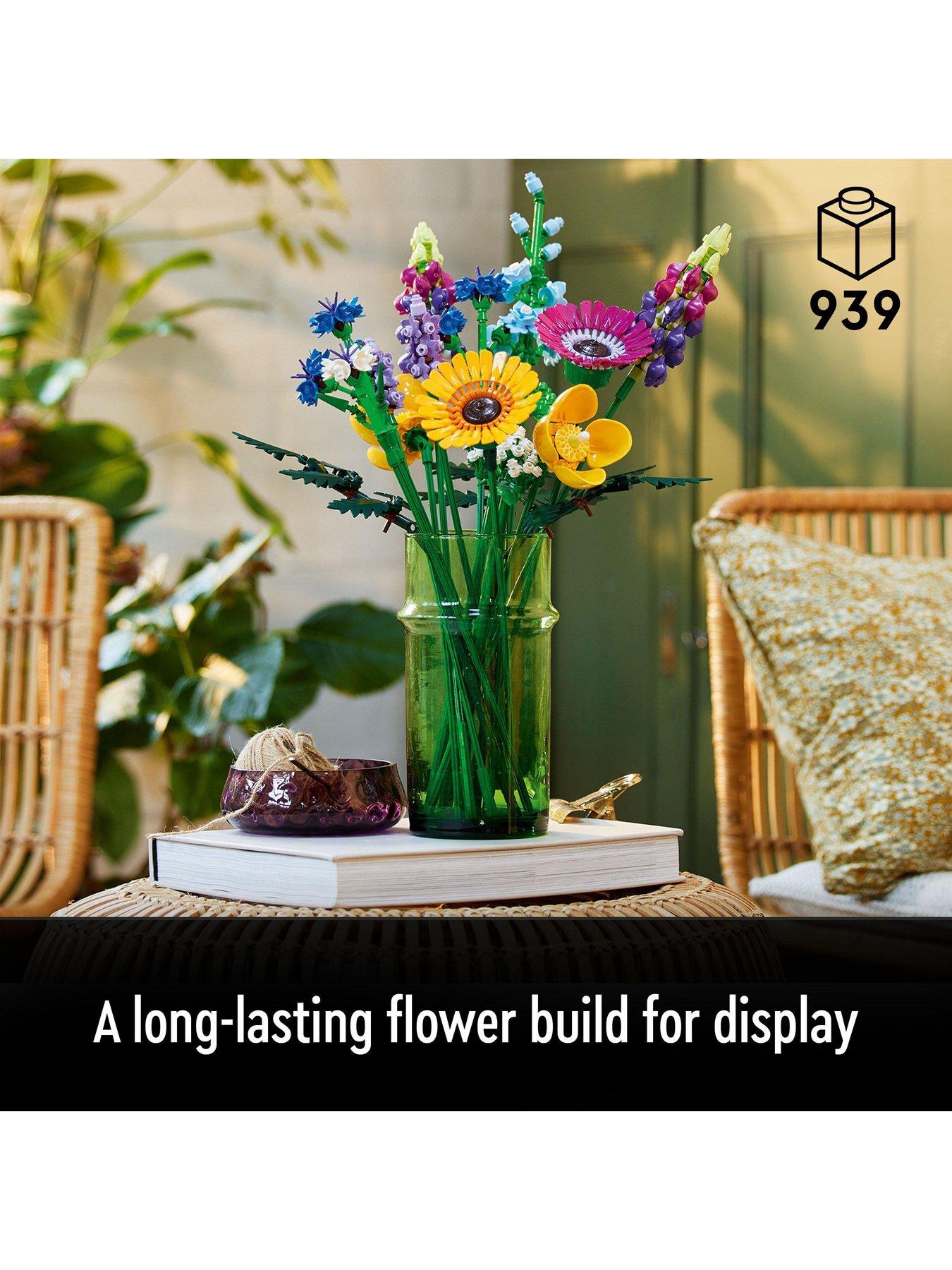 Image 2 of 8 of LEGO Botanical Botanicals Wildflower Bouquet 10313