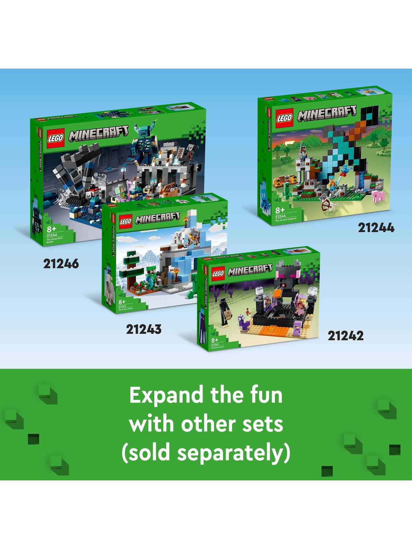 Image 6 of 7 of LEGO Minecraft The Sword Outpost 21244