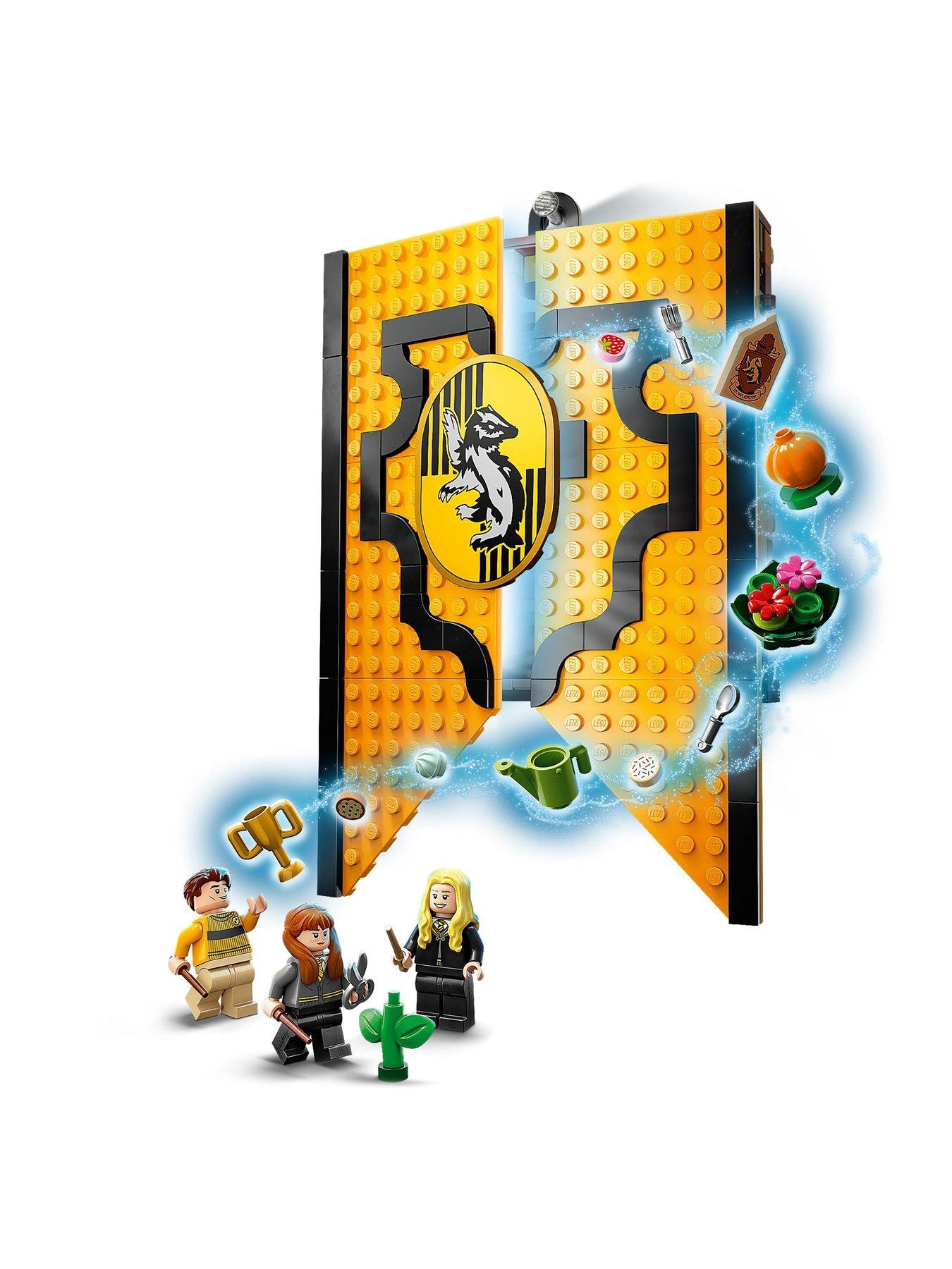 LEGO Harry Potter Hufflepuff House Banner Set 76412