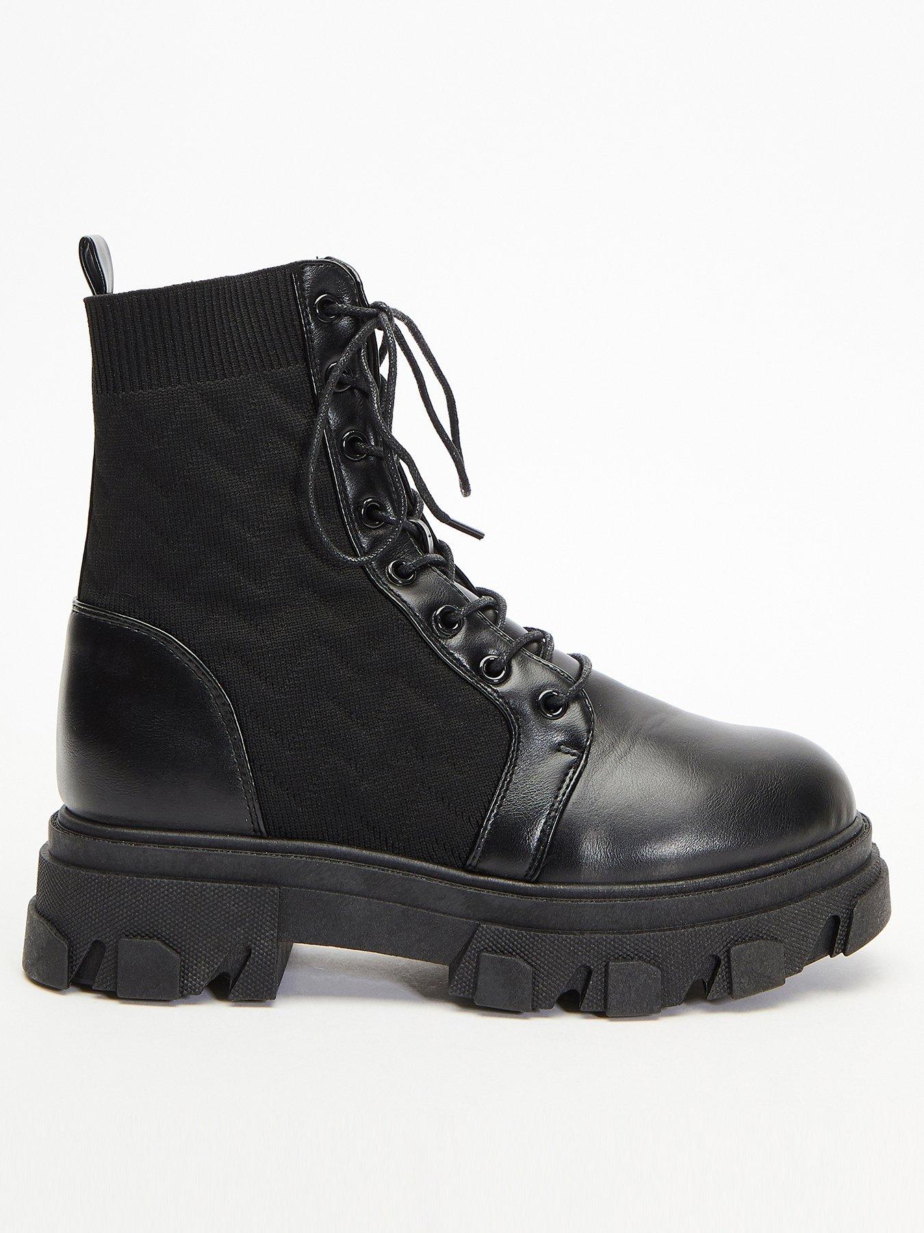 quiz lace up boots