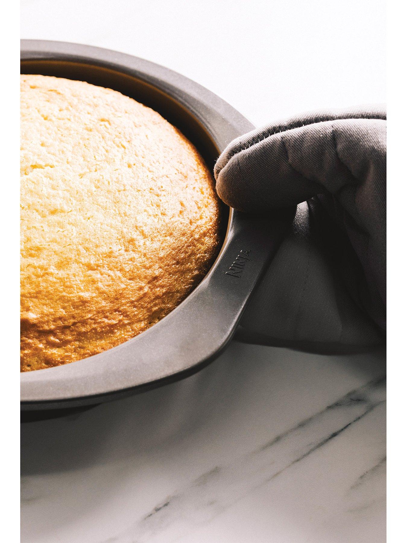 Image 5 of 7 of NINJA Foodi ZEROSTICK 8-inch Round Cake Tin