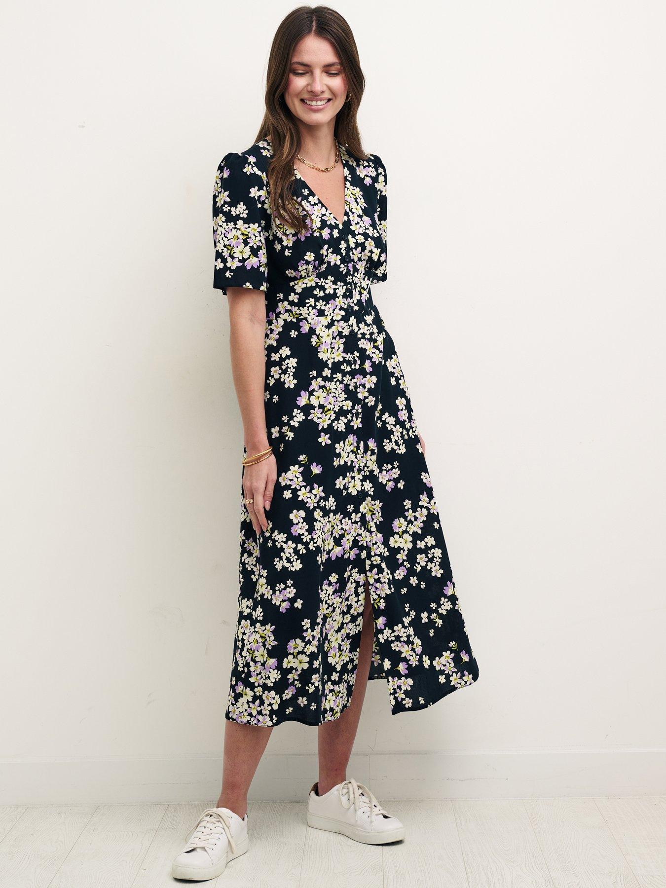 Nobodys Child Alexa With Shirring Black Floral Midi Dress