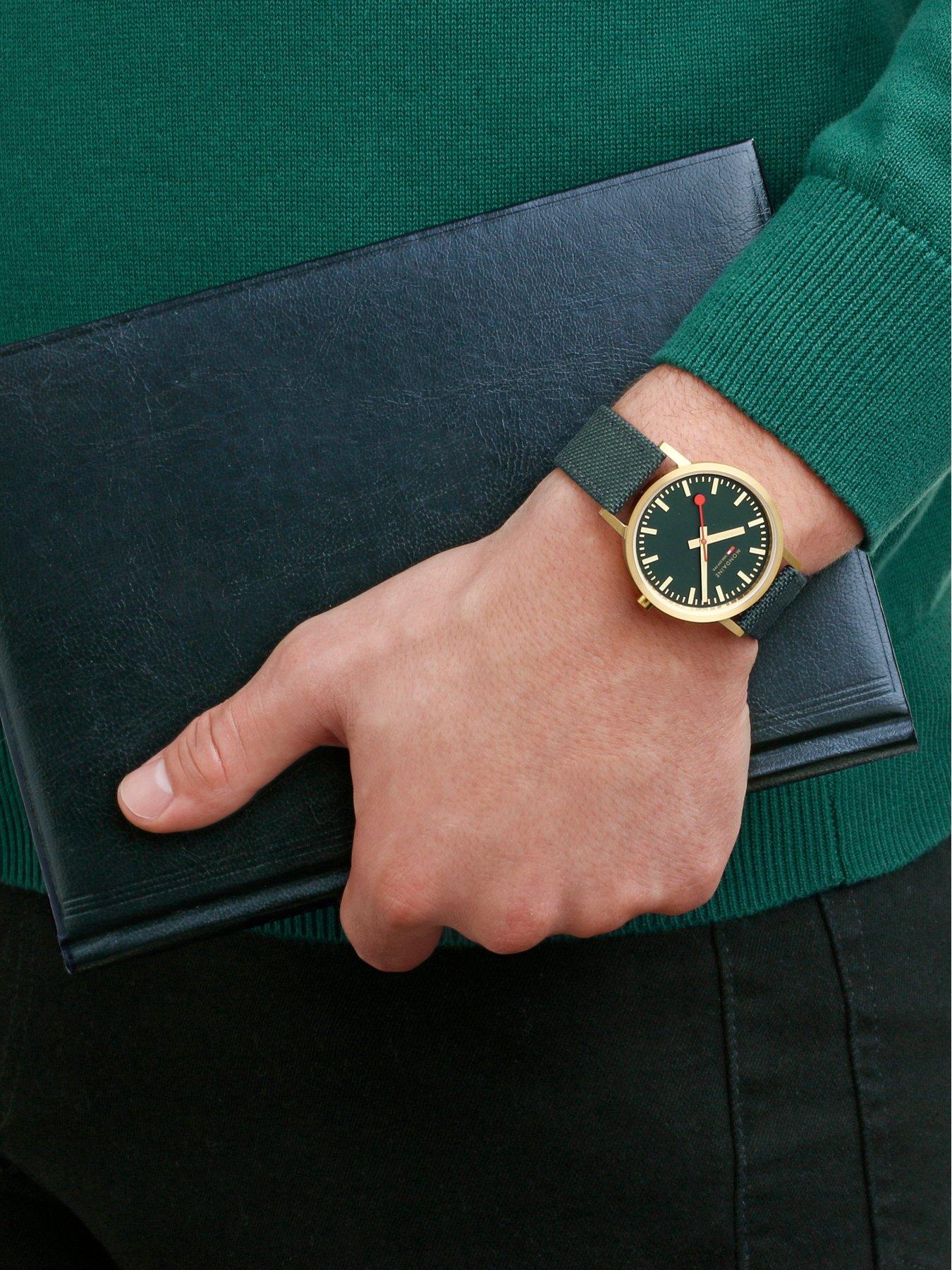 Forest green online watch