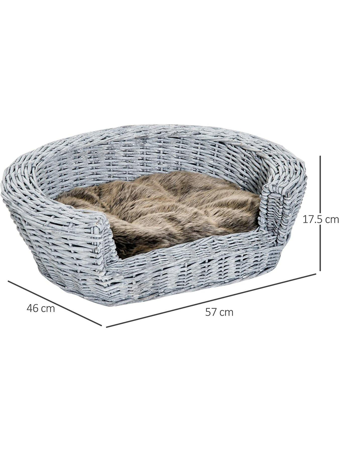 Wicker store dog sofa