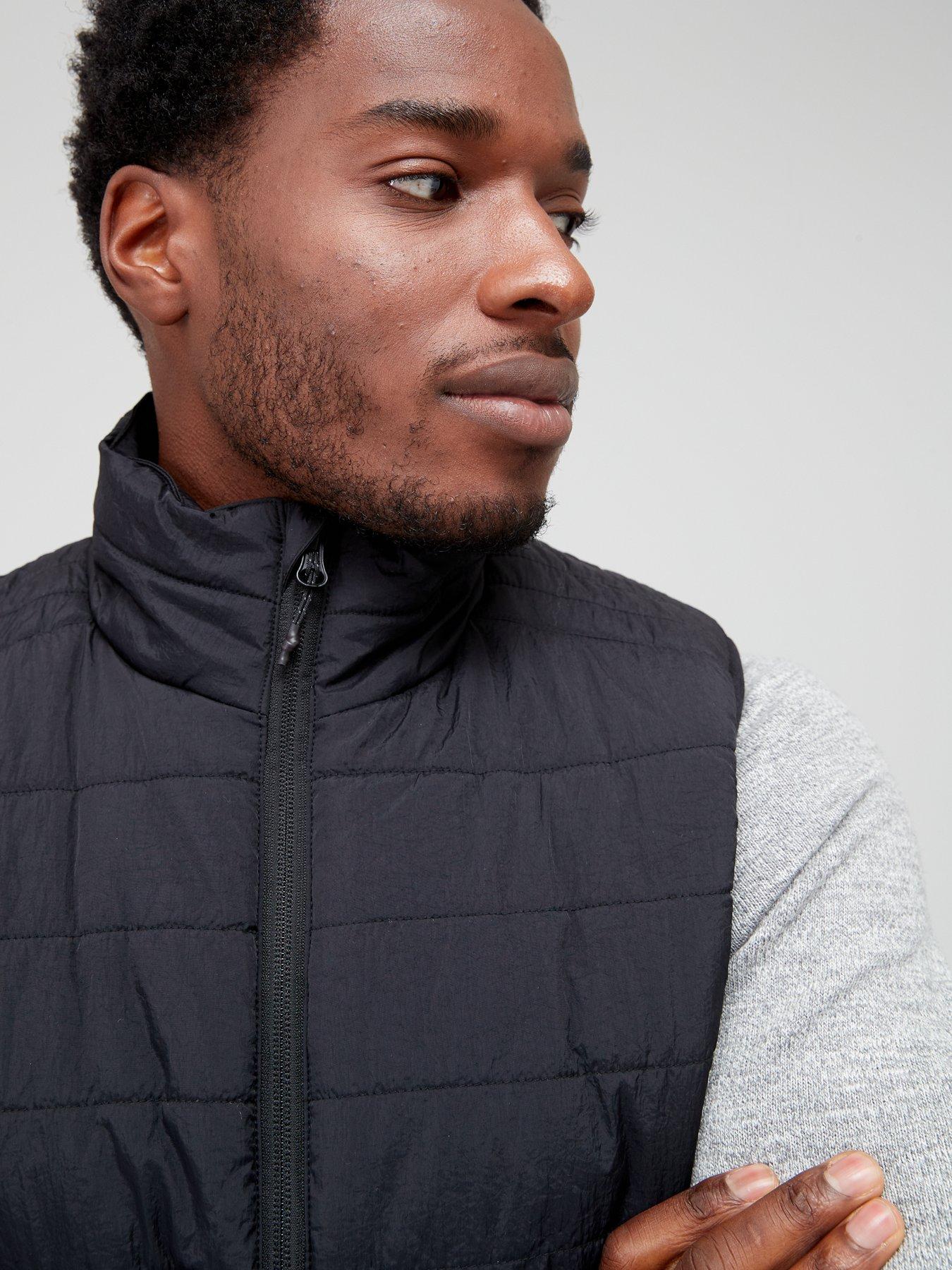Image 4 of 4 of Everyday Crinkle Nylon Lightweight Padded Gilet - Black